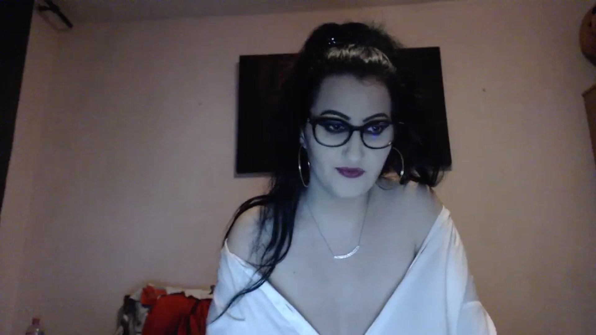 Gallery image thumbnail from Aahh_Emilia's myfreecams stream on, 02/10/2024, 18:50 image 3 of 20