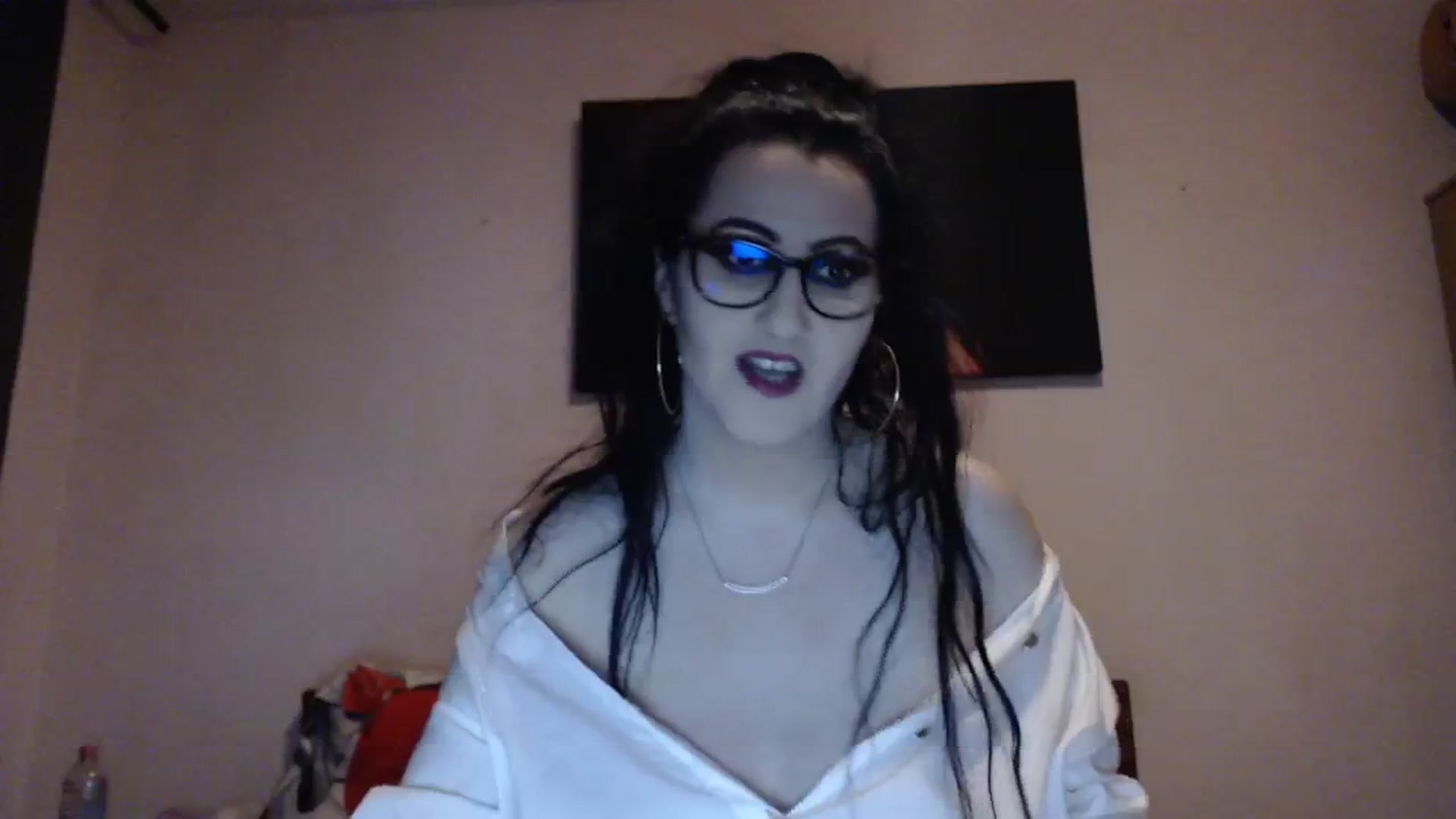 Gallery image thumbnail from Aahh_Emilia's myfreecams stream on, 02/10/2024, 18:50 image 11 of 20