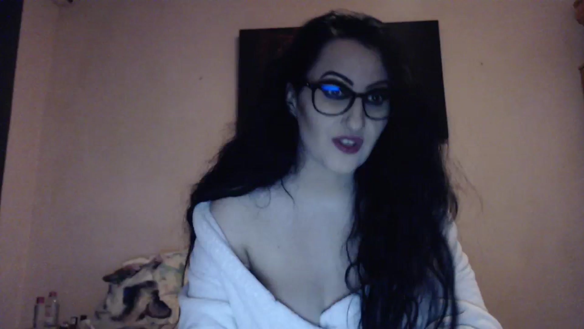 Gallery image thumbnail from Aahh_Emilia's myfreecams stream on, 03/06/2024, 16:50 image 18 of 20