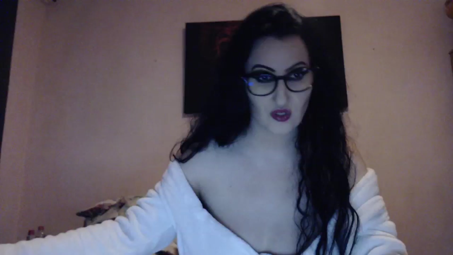 Gallery image thumbnail from Aahh_Emilia's myfreecams stream on, 03/06/2024, 16:50 image 12 of 20