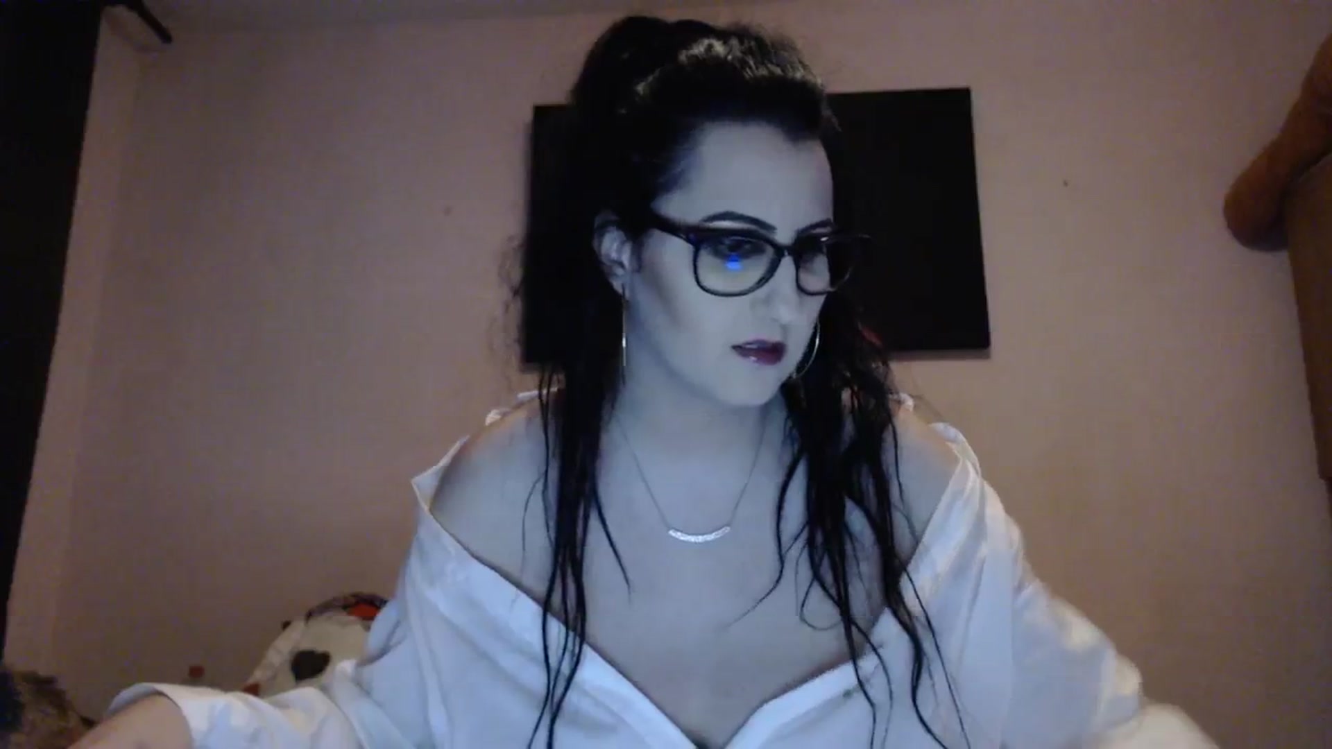 Gallery image thumbnail from Aahh_Emilia's myfreecams stream on, 03/16/2024, 18:00 image 6 of 20