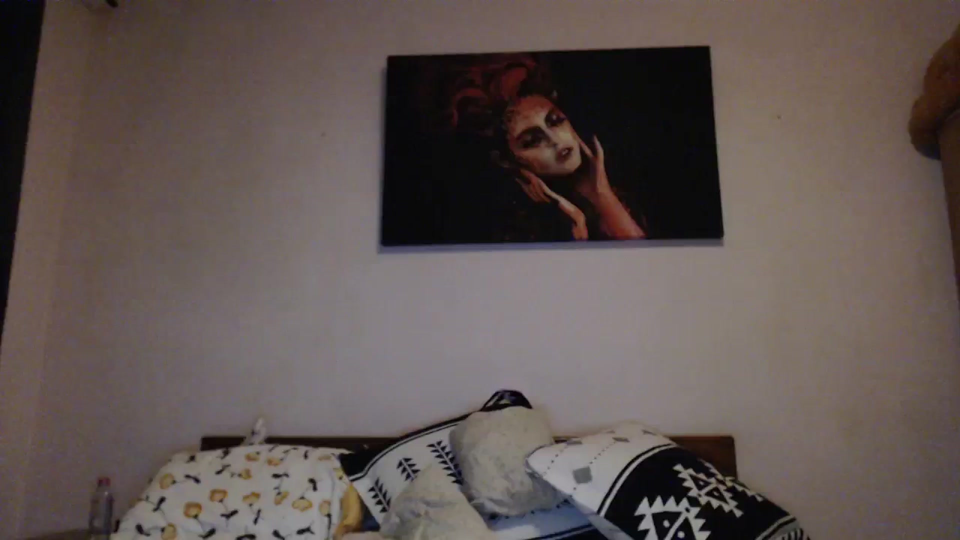 Gallery image thumbnail from Aahh_Emilia's myfreecams stream on, 04/09/2024, 17:28 image 17 of 20