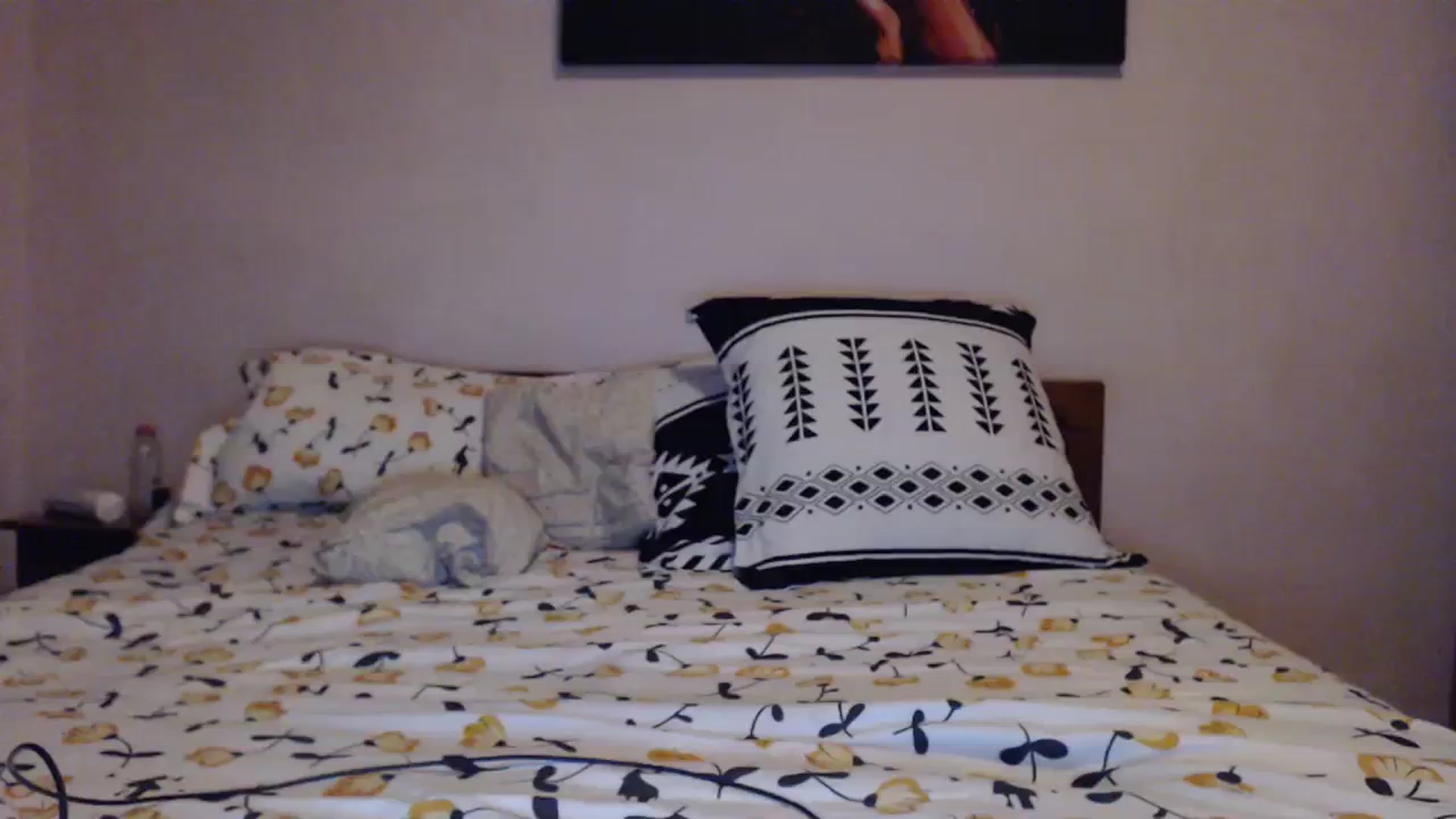 Gallery image thumbnail from Aahh_Emilia's myfreecams stream on, 04/10/2024, 18:13 image 1 of 20