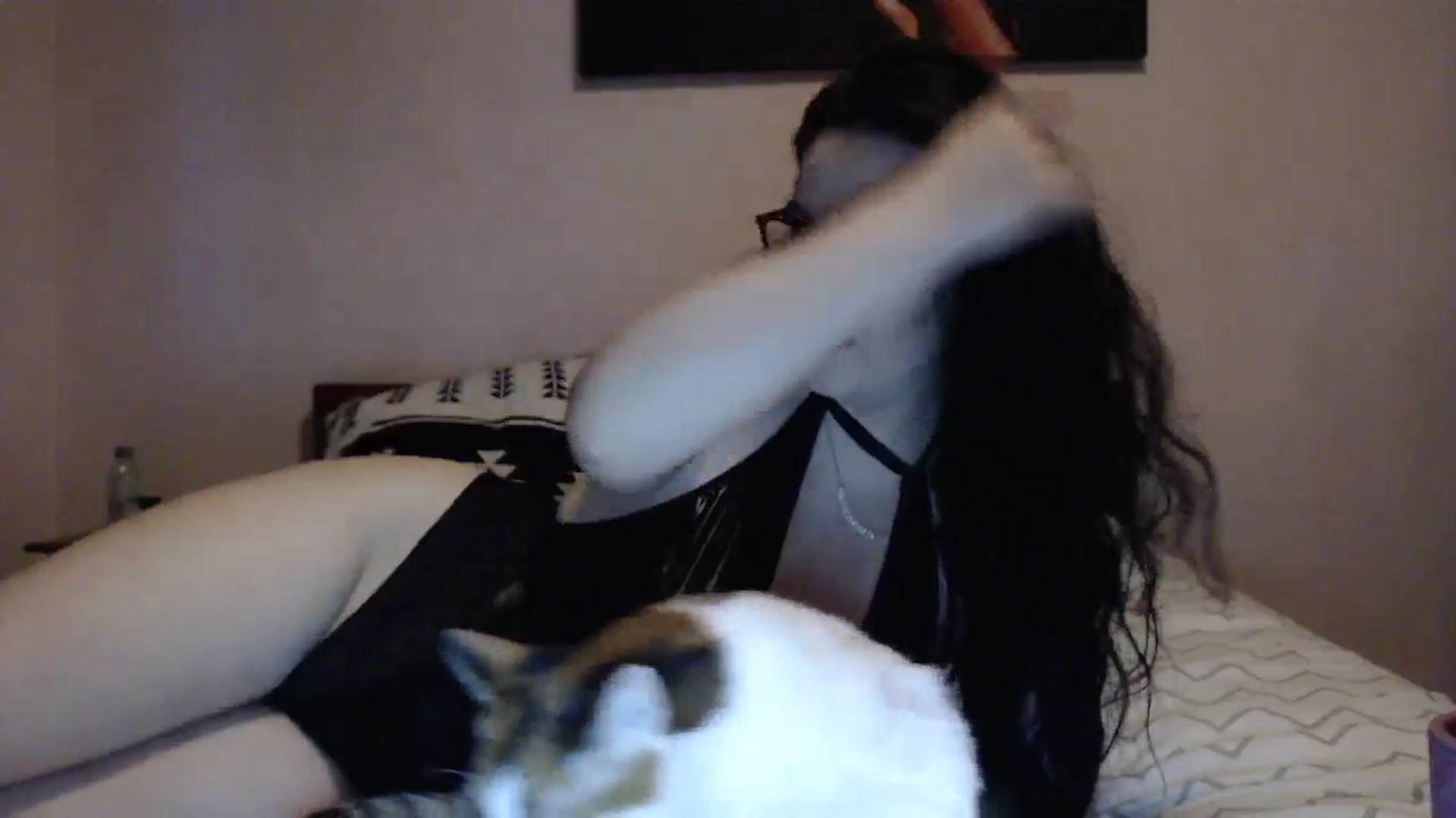 Gallery image thumbnail from Aahh_Emilia's myfreecams stream on, 04/29/2024, 17:37 image 16 of 20