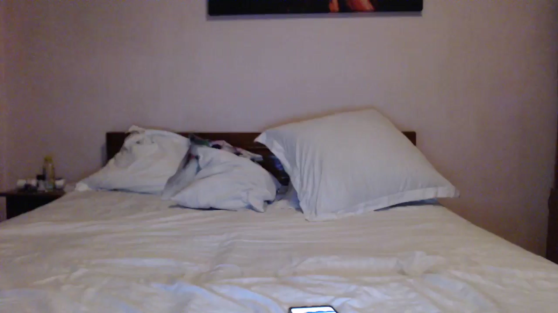 Gallery image thumbnail from Aahh_Emilia's myfreecams stream on, 05/06/2024, 18:11 image 17 of 20