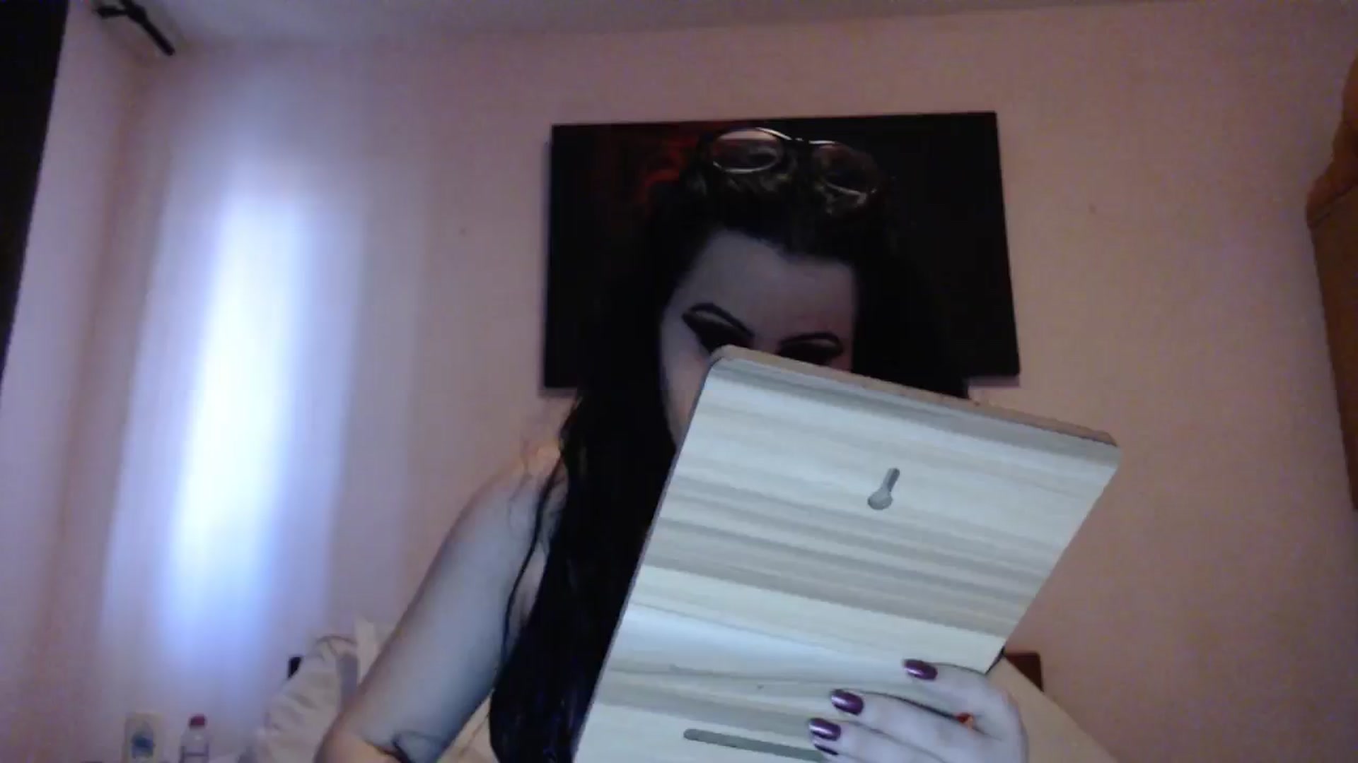 Gallery image thumbnail from Aahh_Emilia's myfreecams stream on, 05/14/2024, 17:08 image 2 of 20