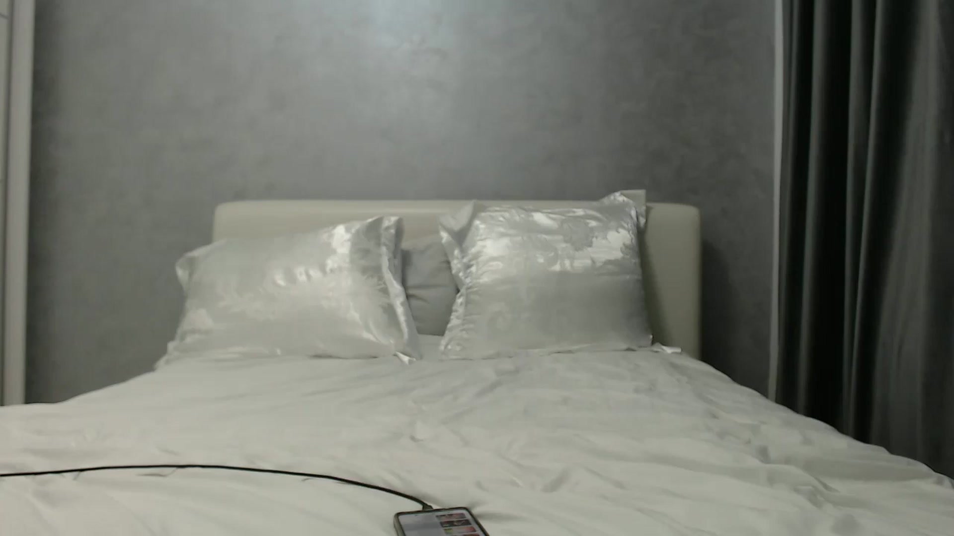 Gallery image thumbnail from Aahh_Emilia's myfreecams stream on, 06/12/2024, 15:59 image 9 of 20
