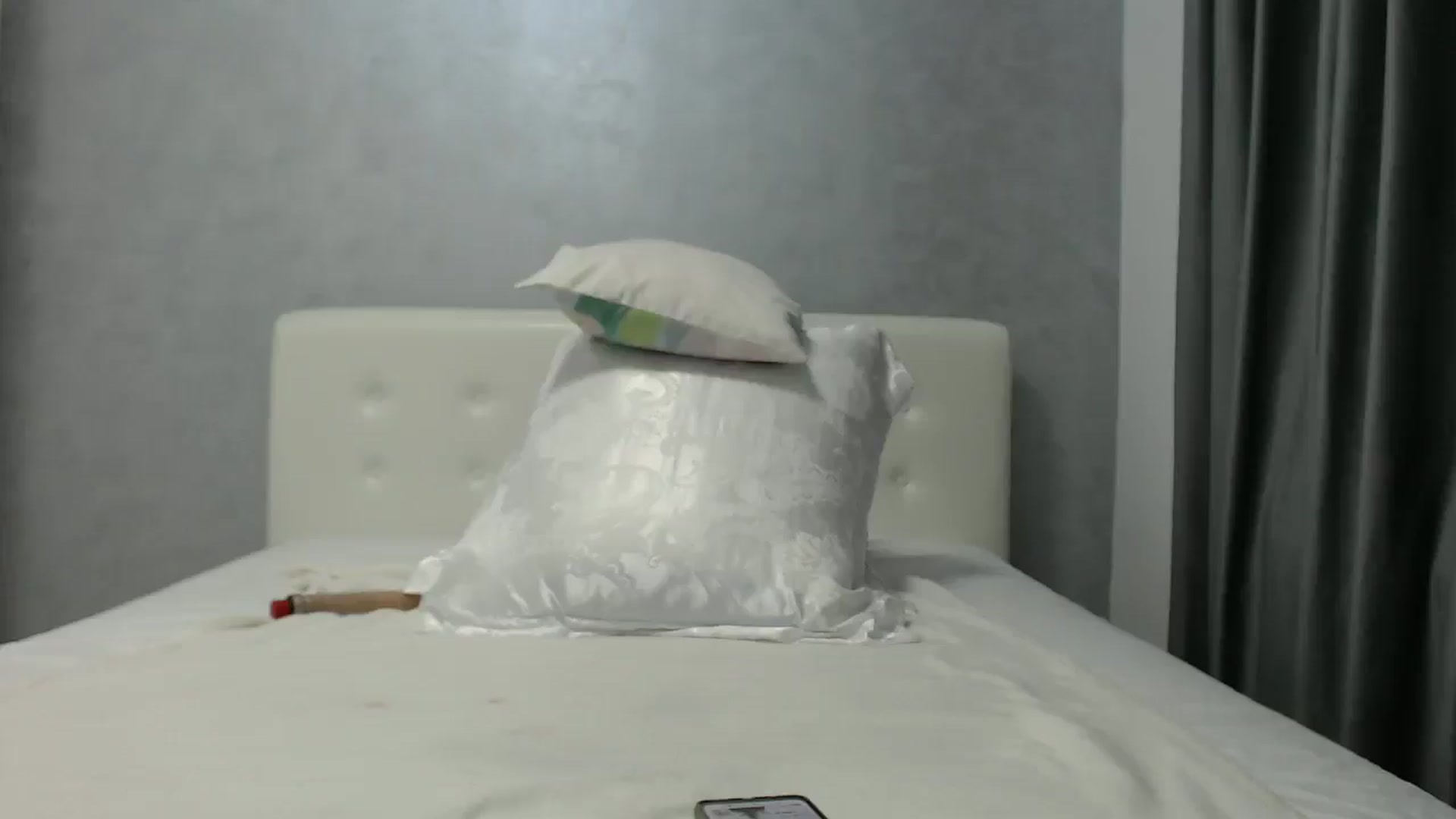 Gallery image thumbnail from Aahh_Emilia's myfreecams stream on, 07/08/2024, 18:21 image 5 of 20