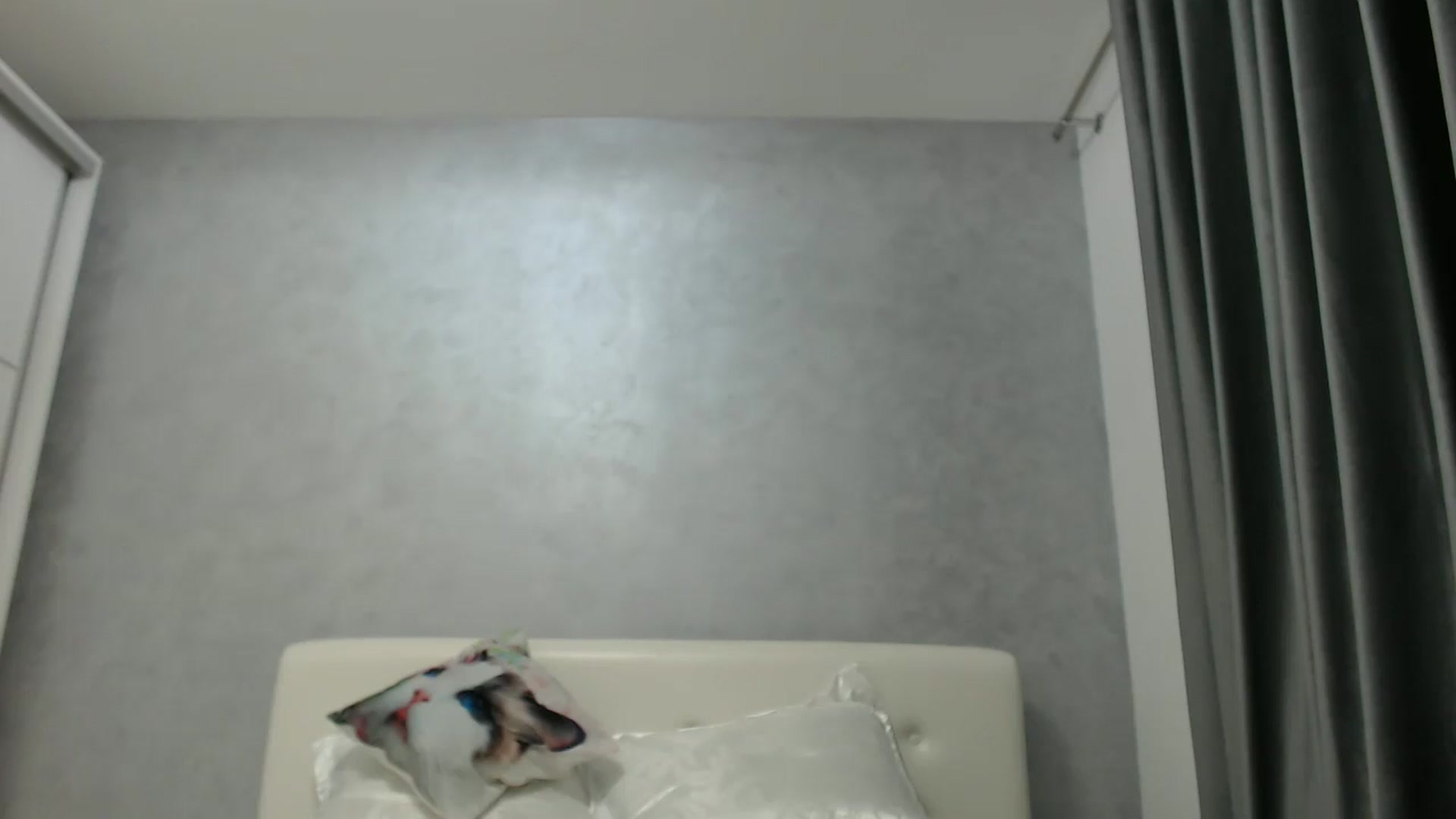 Gallery image thumbnail from Aahh_Emilia's myfreecams stream on, 07/10/2024, 17:21 image 13 of 20