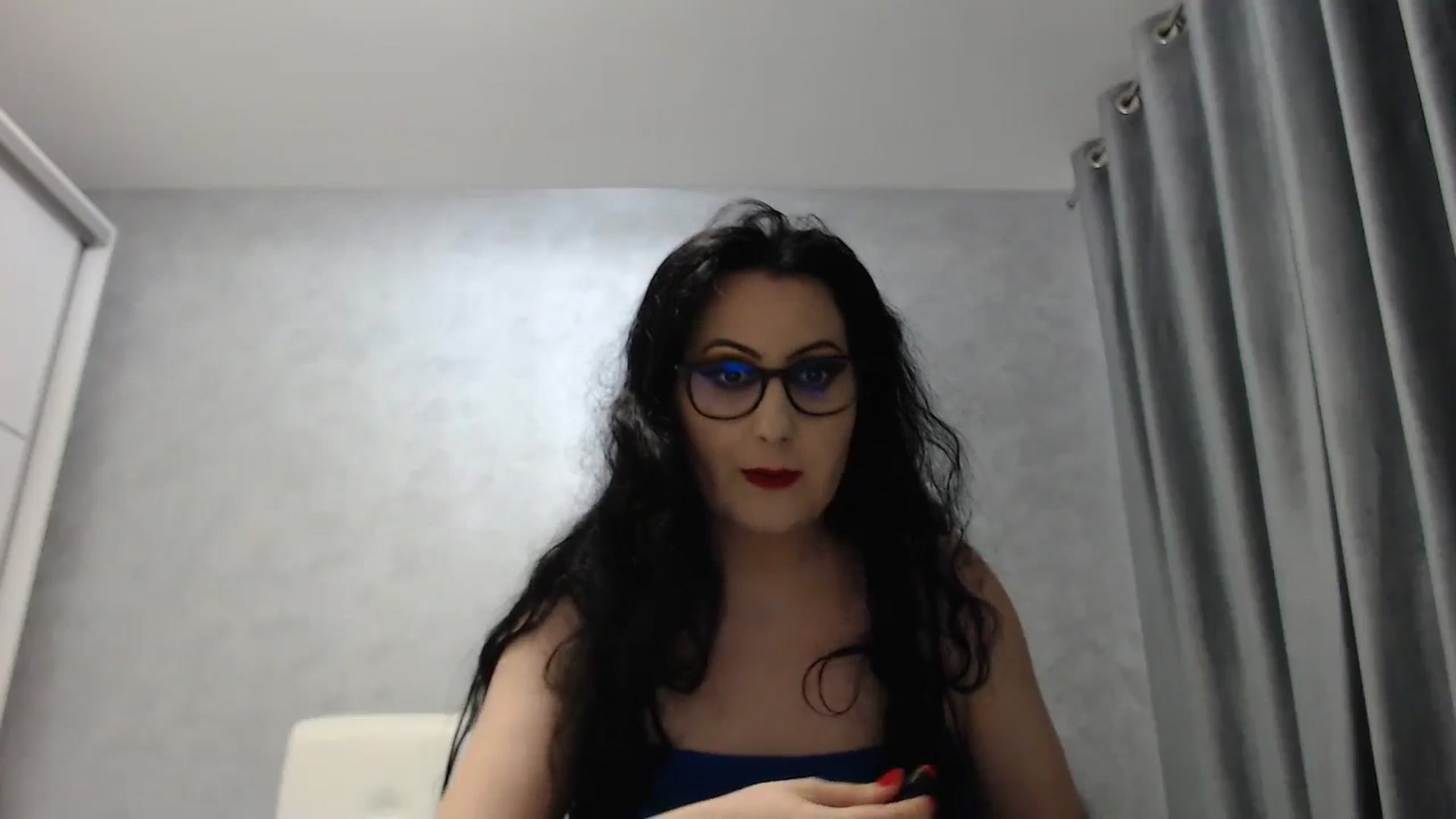 Gallery image thumbnail from Aahh_Emilia's myfreecams stream on, 07/22/2024, 18:27 image 3 of 20