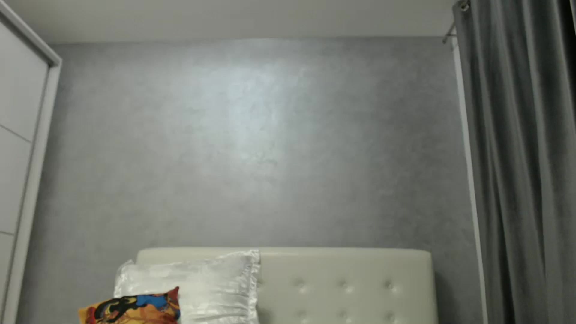 Gallery image thumbnail from Aahh_Emilia's myfreecams stream on, 07/31/2024, 18:17 image 5 of 20