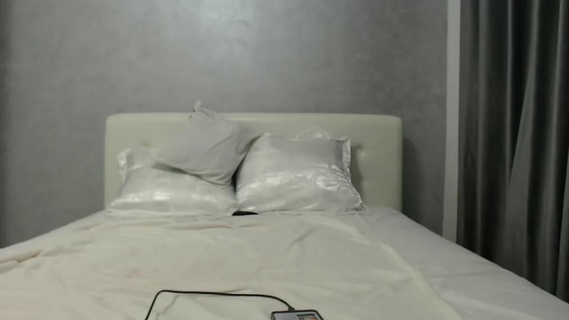 Gallery image thumbnail from Aahh_Emilia's myfreecams stream on, 08/09/2024, 16:34 image 13 of 20