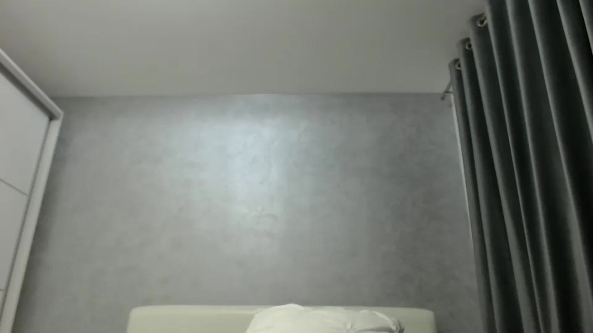 Gallery image thumbnail from Aahh_Emilia's myfreecams stream on, 09/01/2024, 18:27 image 7 of 20