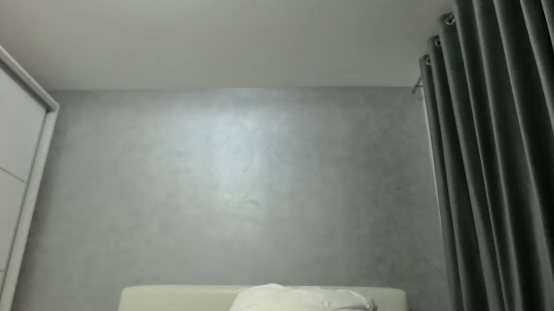 Gallery image thumbnail from Aahh_Emilia's myfreecams stream on, 09/01/2024, 18:27 image 11 of 20