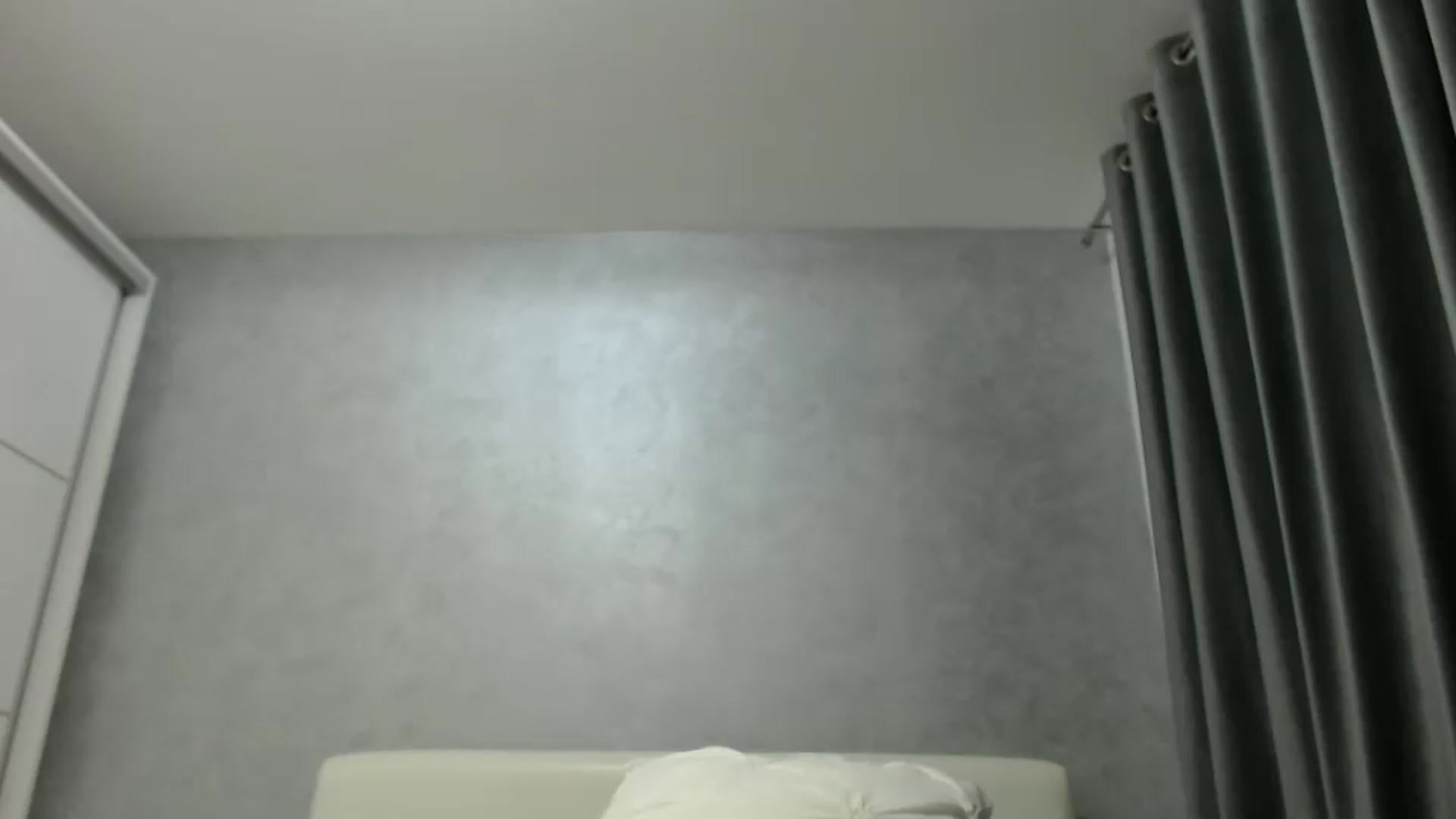 Gallery image thumbnail from Aahh_Emilia's myfreecams stream on, 09/01/2024, 18:27 image 14 of 20