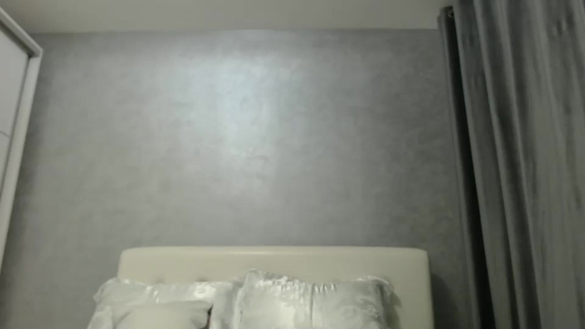 Gallery image thumbnail from Aahh_Emilia's myfreecams stream on, 09/16/2024, 17:00 image 20 of 20