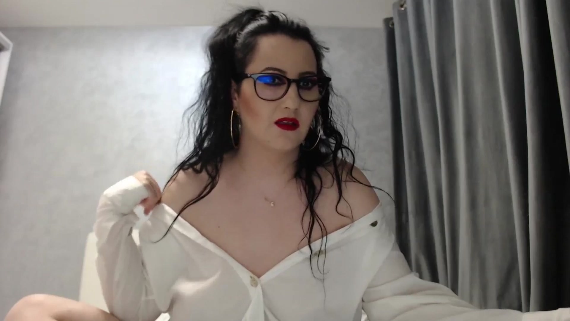 Gallery image thumbnail from Aahh_Emilia's myfreecams stream on, 03/22/2025, 18:20 image 8 of 20