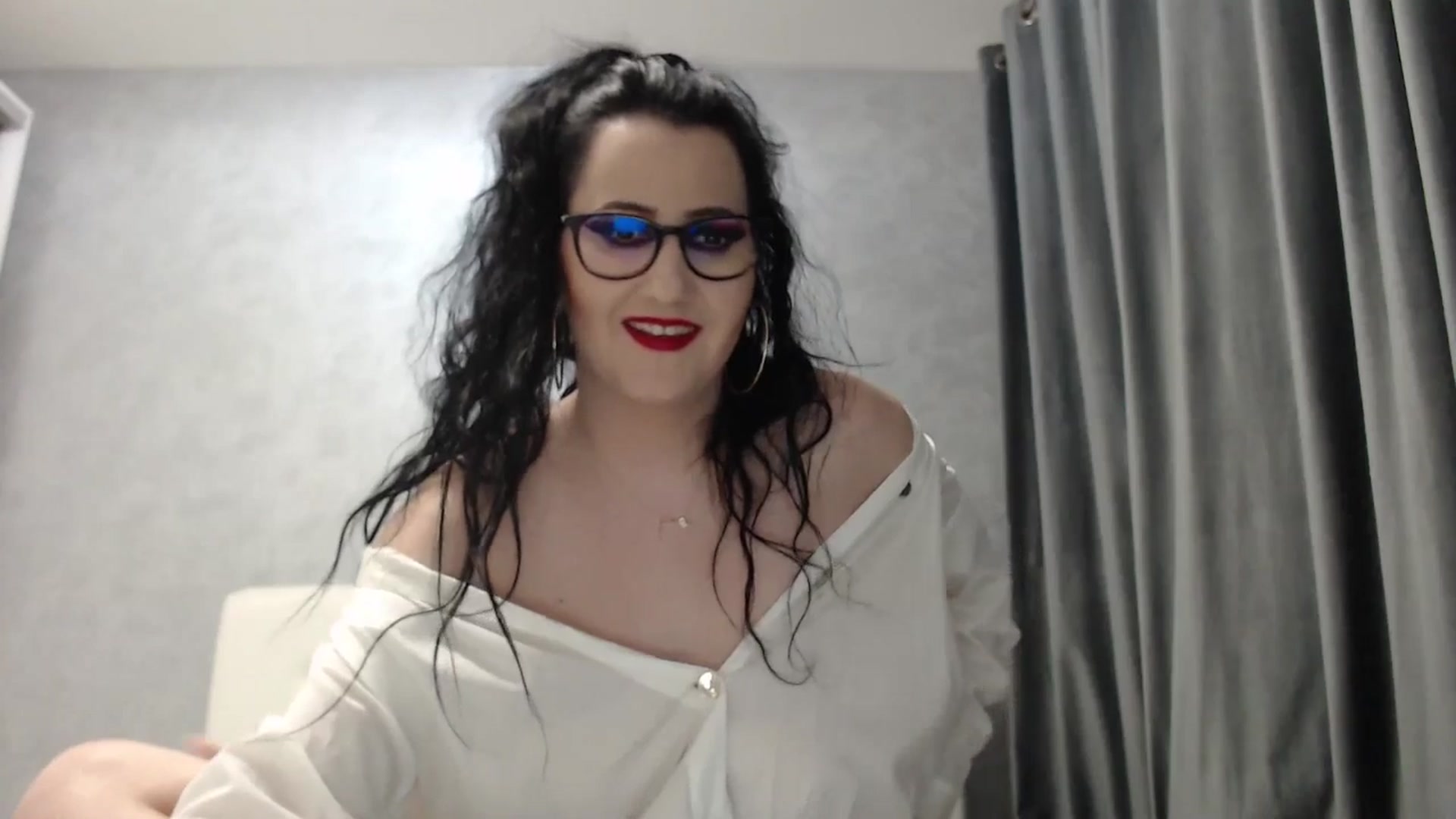 Gallery image thumbnail from Aahh_Emilia's myfreecams stream on, 03/22/2025, 18:20 image 9 of 20