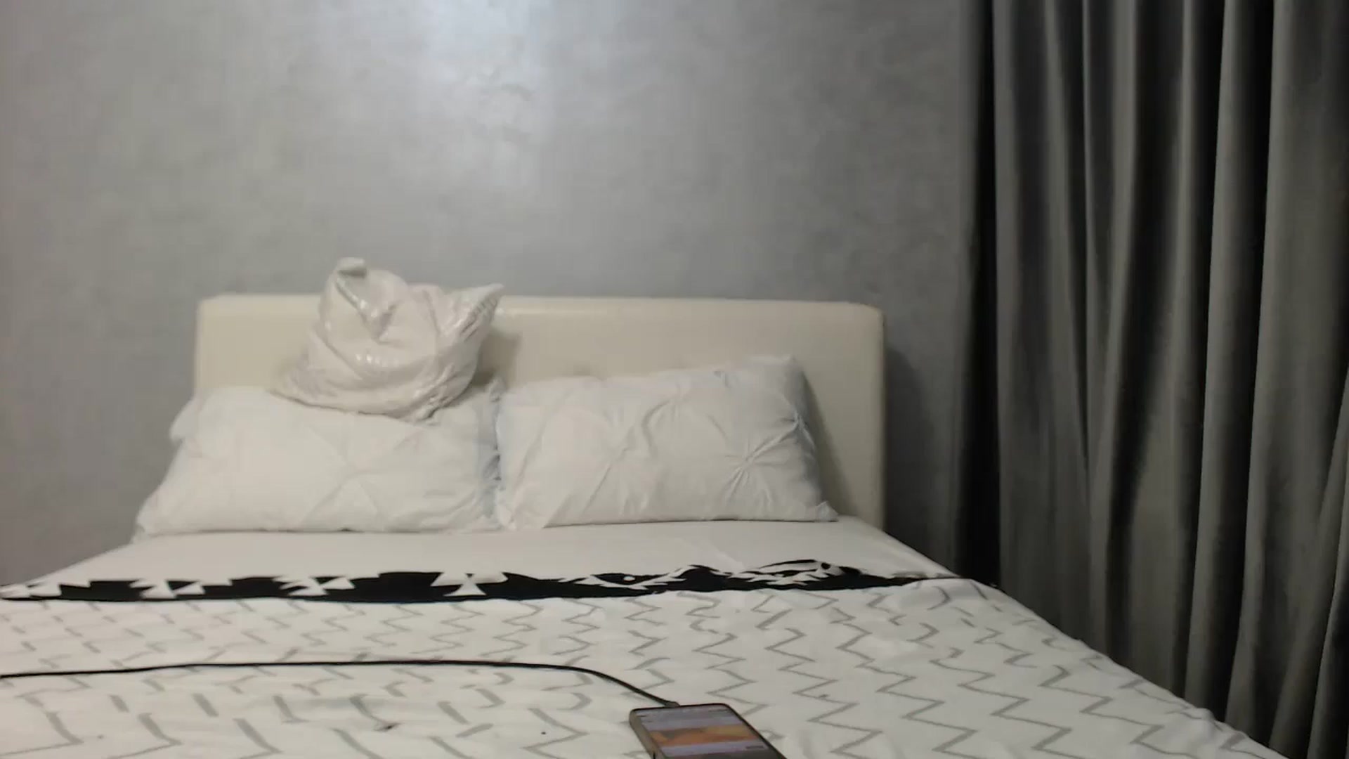 Gallery image thumbnail from Aahh_Emilia's myfreecams stream on, 05/02/2025, 16:54 image 11 of 20