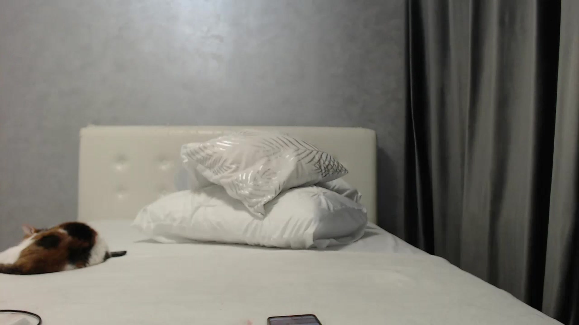 Gallery image thumbnail from Aahh_Emilia's myfreecams stream on, 05/26/2025, 18:25 image 13 of 20