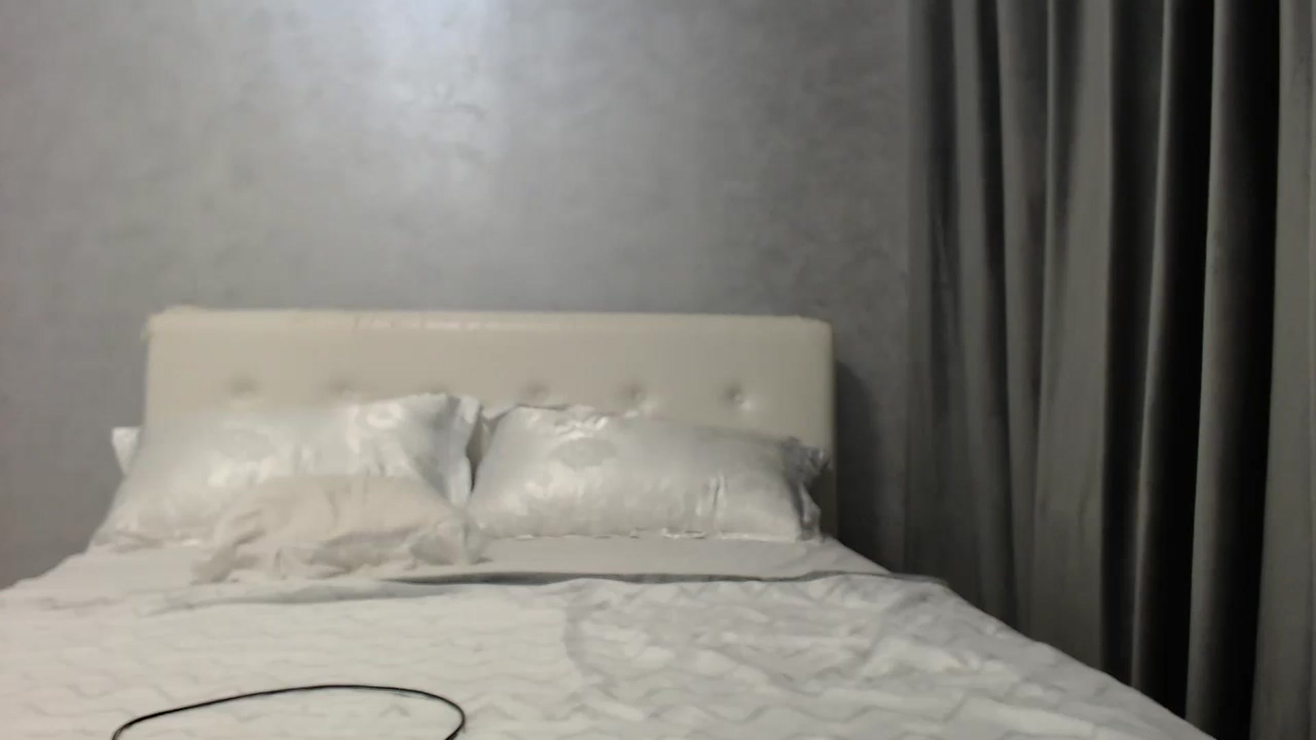 Gallery image thumbnail from Aahh_Emilia's myfreecams stream on, 07/04/2025, 16:55 image 10 of 20