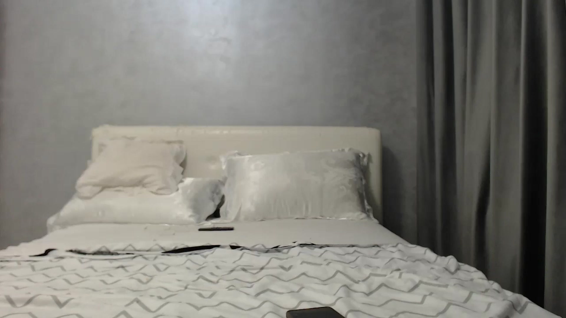 Gallery image thumbnail from Aahh_Emilia's myfreecams stream on, 07/13/2025, 16:49 image 11 of 20