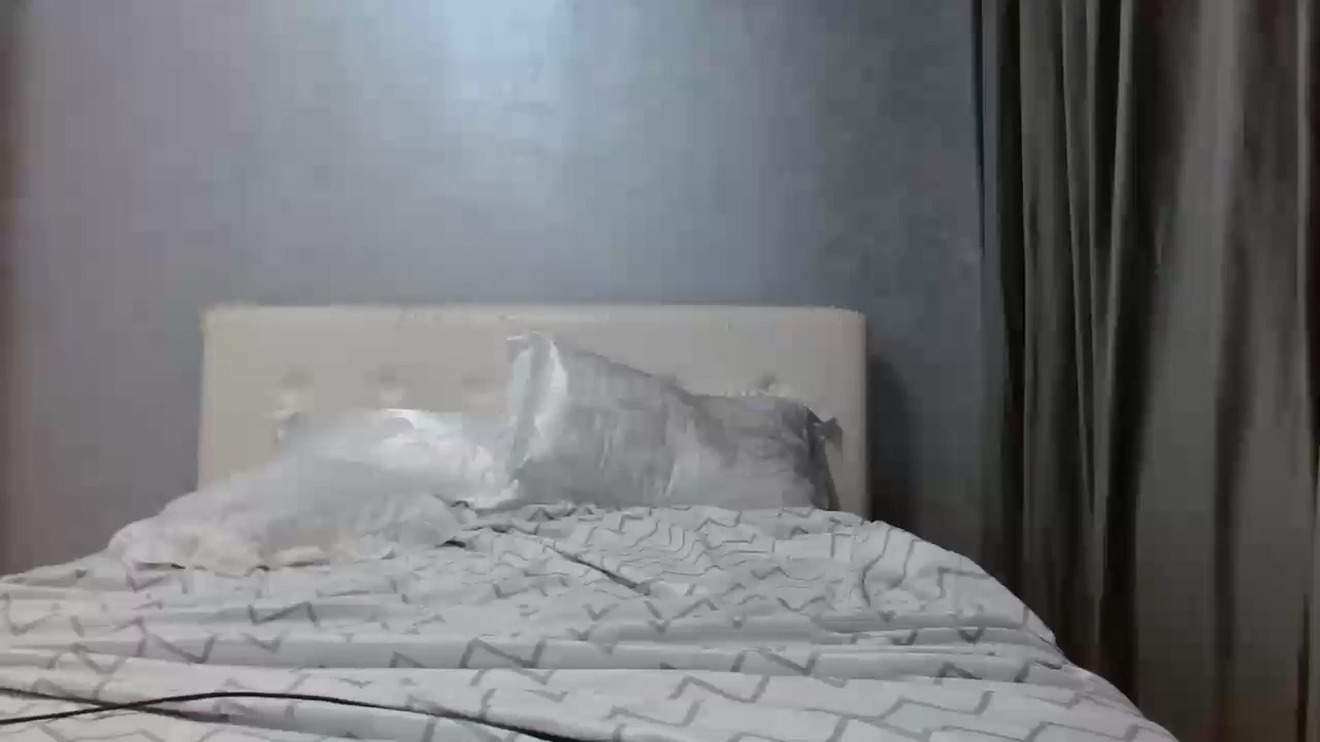 Gallery image thumbnail from Aahh_Emilia's myfreecams stream on, 08/31/2025, 16:16 image 19 of 20