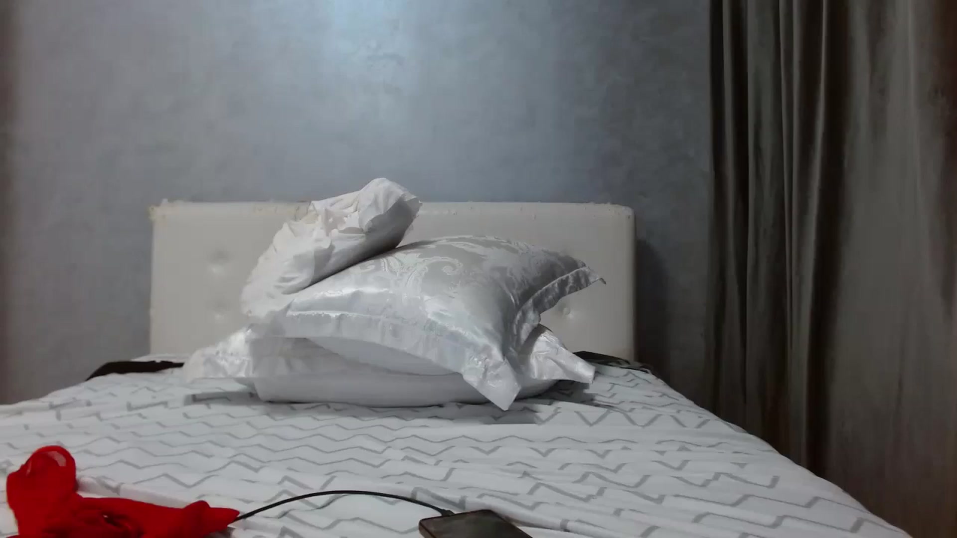 Gallery image thumbnail from Aahh_Emilia's myfreecams stream on, 09/03/2025, 17:35 image 12 of 20