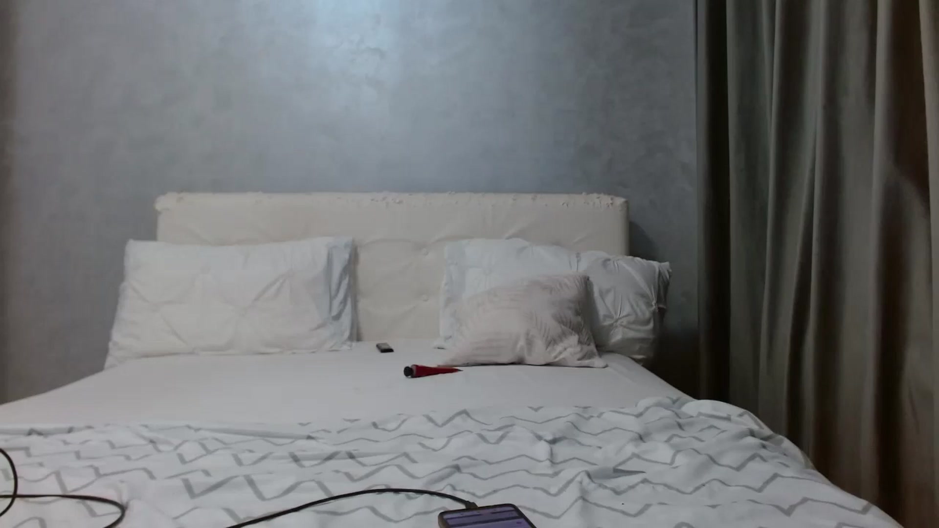 Gallery image thumbnail from Aahh_Emilia's myfreecams stream on, 01/20/2026, 17:47 image 10 of 20
