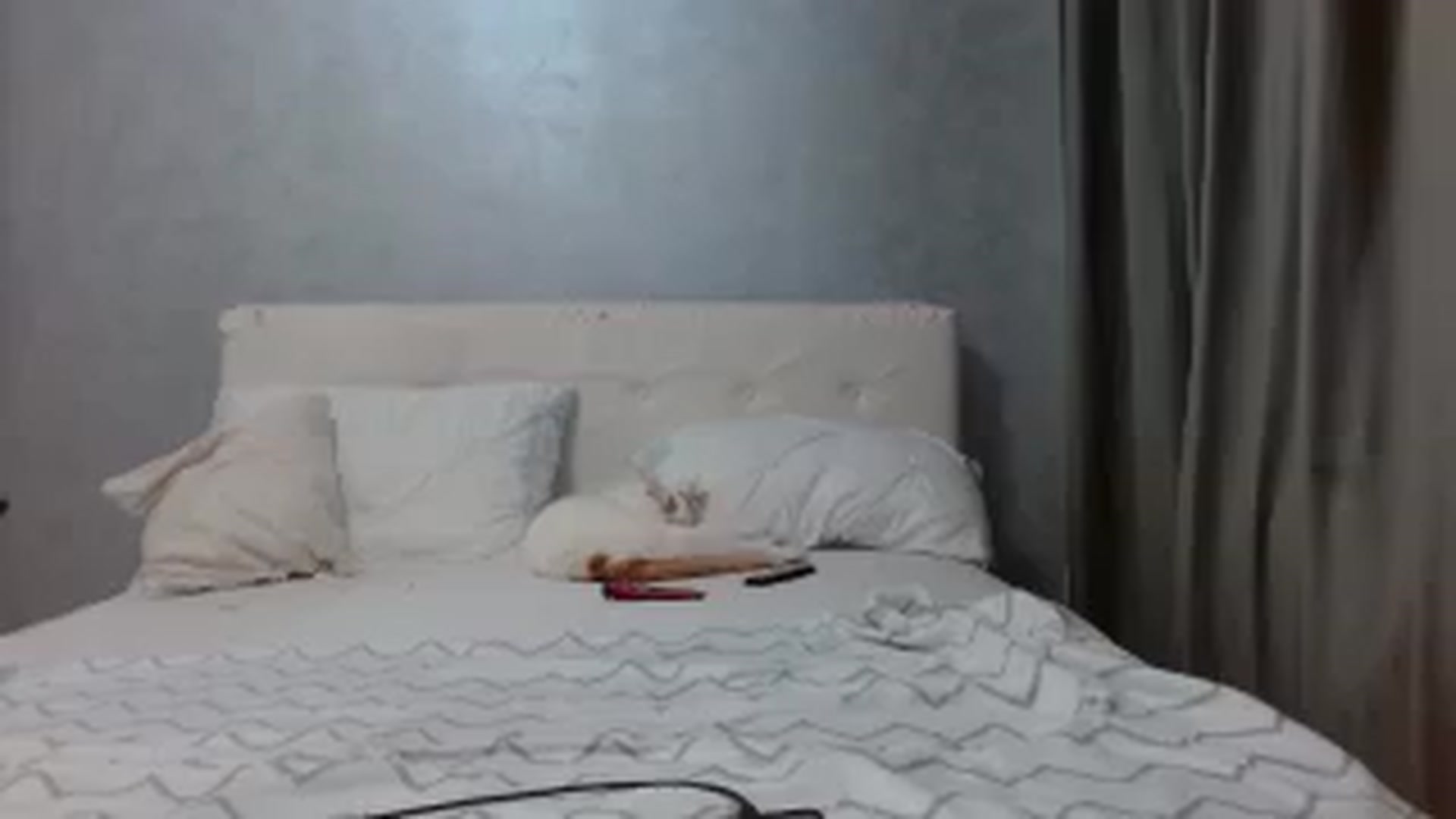 Gallery image thumbnail from Aahh_Emilia's myfreecams stream on, 01/21/2026, 17:53 image 19 of 20