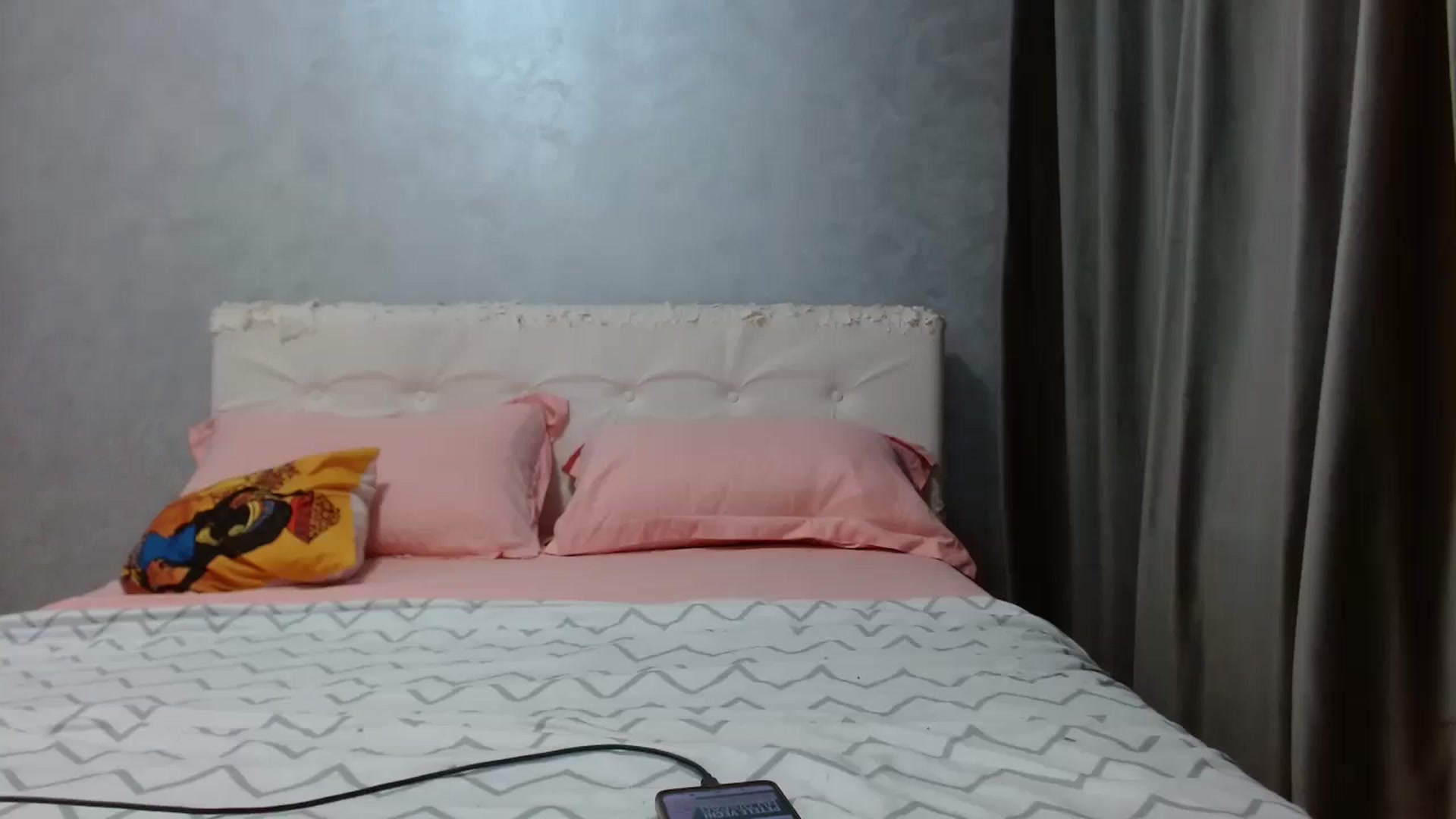 Gallery image thumbnail from Aahh_Emilia's myfreecams stream on, 03/29/2026, 16:19 image 5 of 20