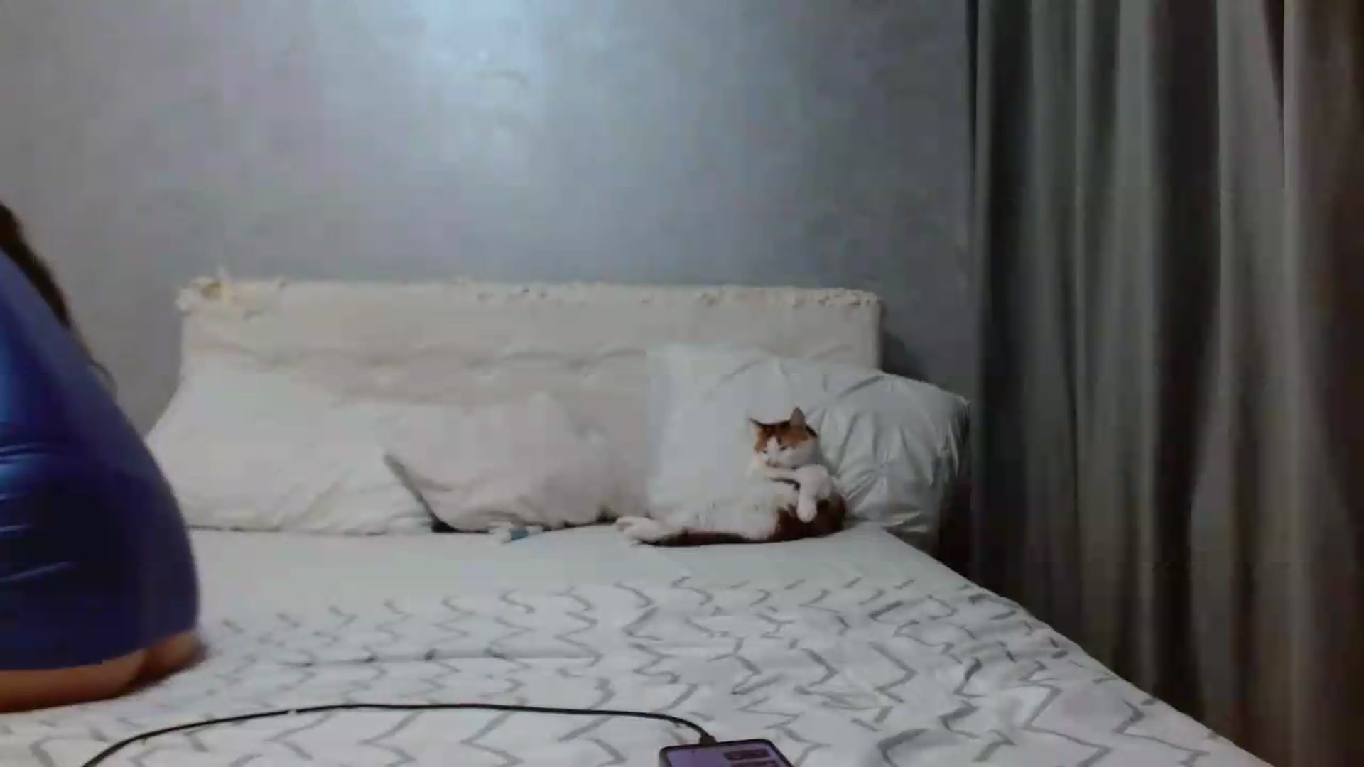 Gallery image thumbnail from Aahh_Emilia's myfreecams stream on, 05/31/2026, 17:00 image 10 of 20