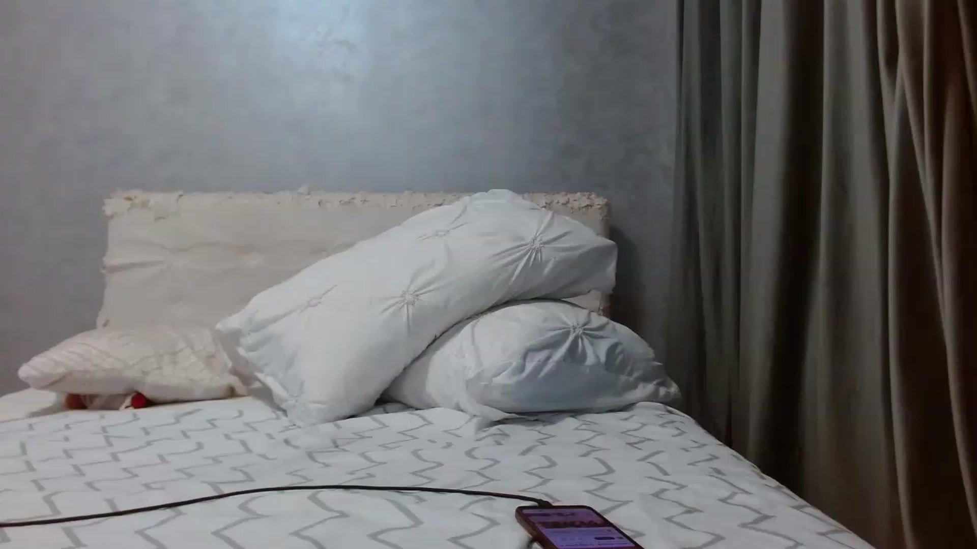 Gallery image thumbnail from Aahh_Emilia's myfreecams stream on, 06/27/2026, 18:07 image 14 of 20