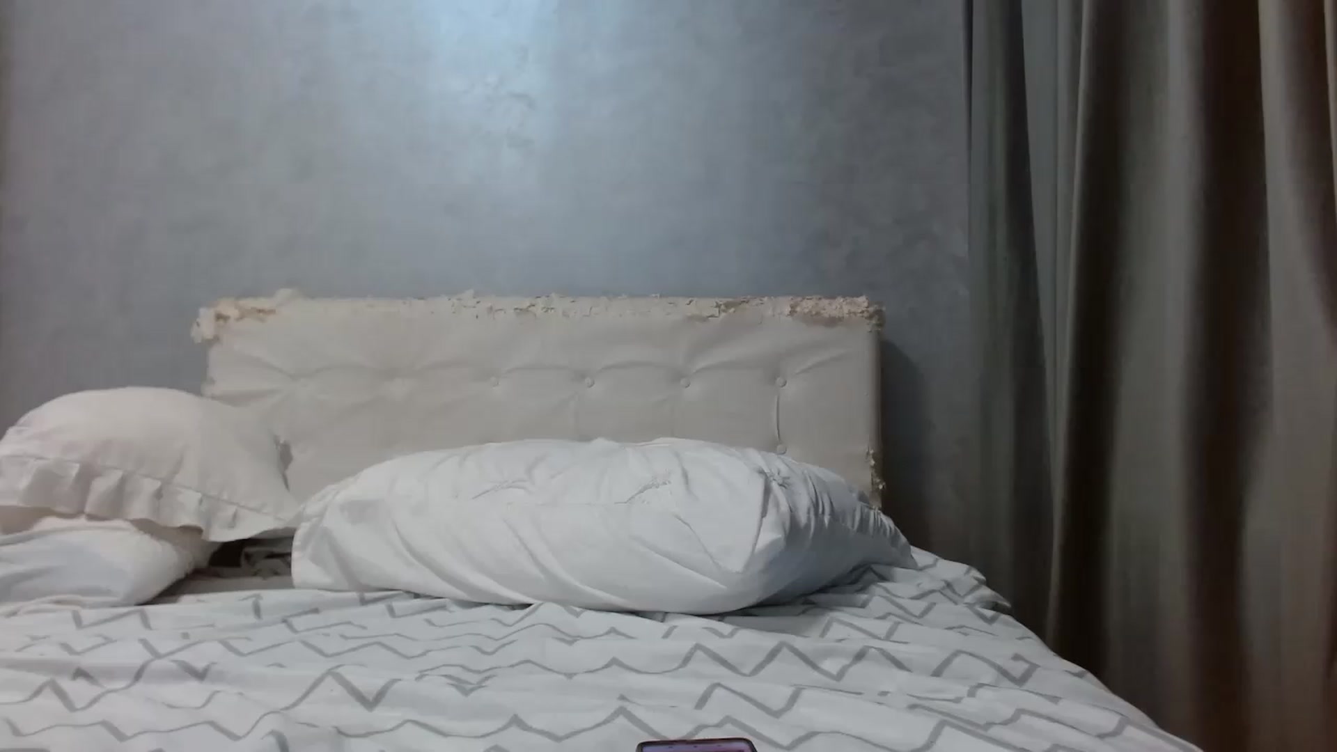 Gallery image thumbnail from Aahh_Emilia's myfreecams stream on, 07/26/2026, 18:16 image 18 of 20