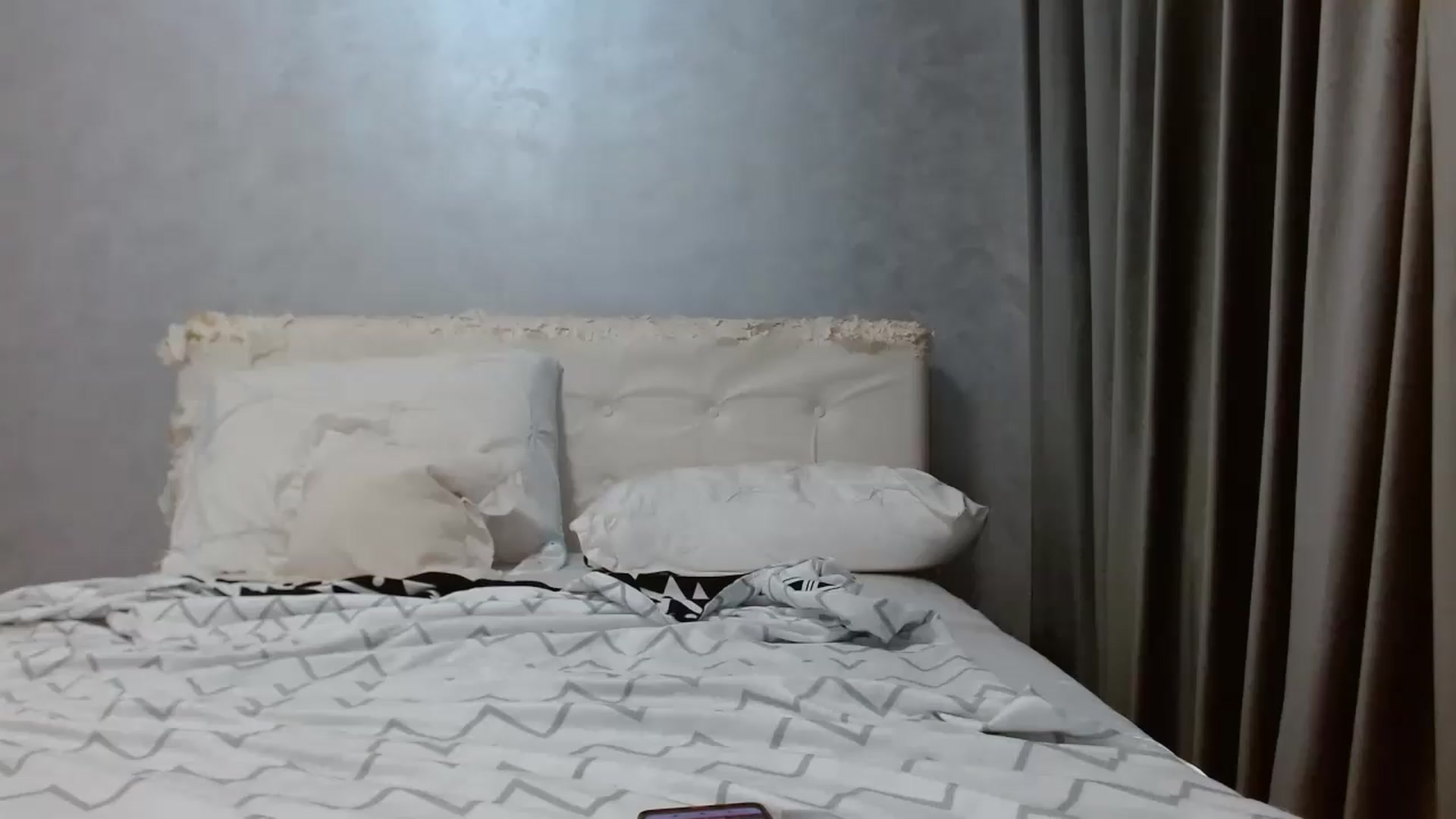 Gallery image thumbnail from Aahh_Emilia's myfreecams stream on, 07/28/2026, 16:33 image 13 of 20