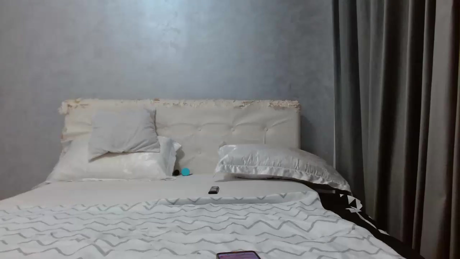 Gallery image thumbnail from Aahh_Emilia's myfreecams stream on, 08/05/2026, 16:15 image 20 of 20