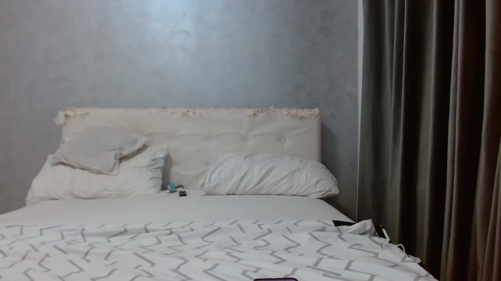 Gallery image thumbnail from Aahh_Emilia's myfreecams stream on, 08/22/2026, 16:39 image 15 of 20