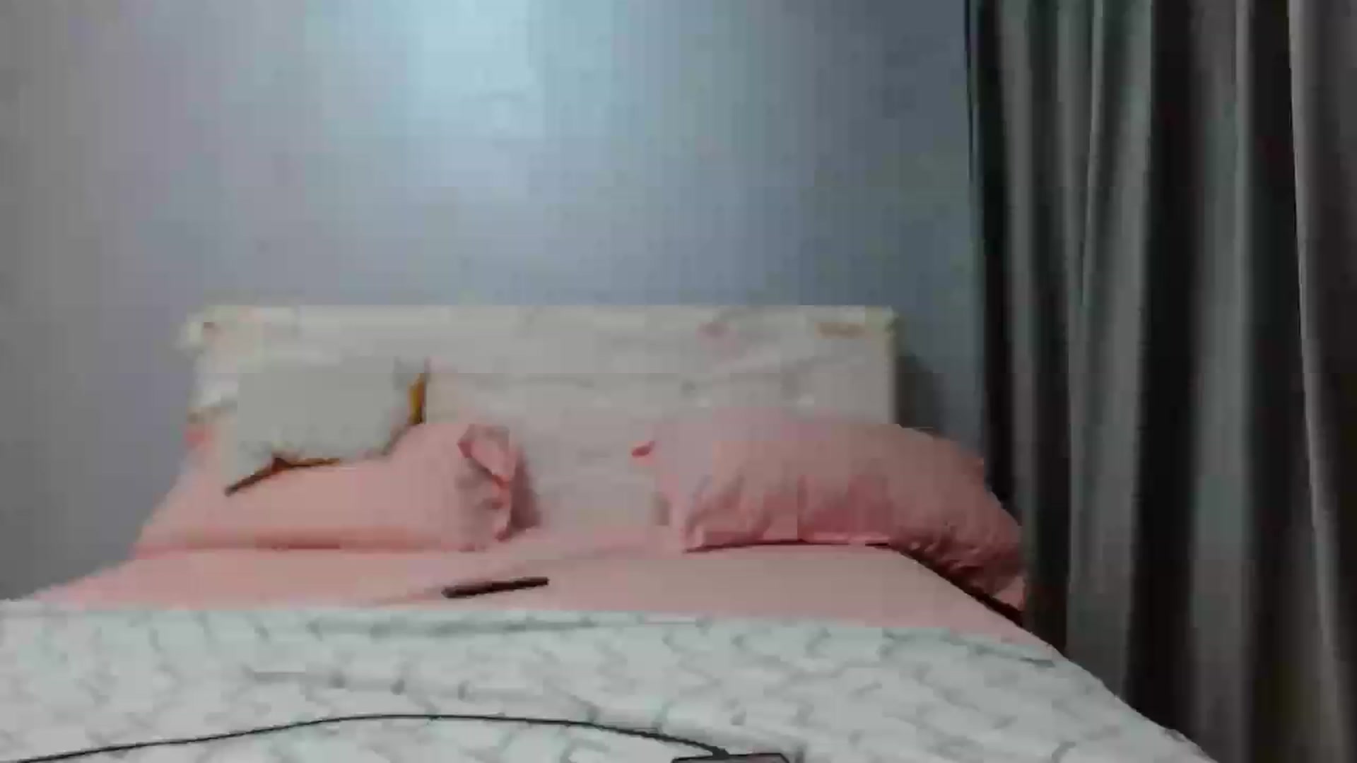 Gallery image thumbnail from Aahh_Emilia's myfreecams stream on, 09/12/2026, 16:56 image 7 of 20