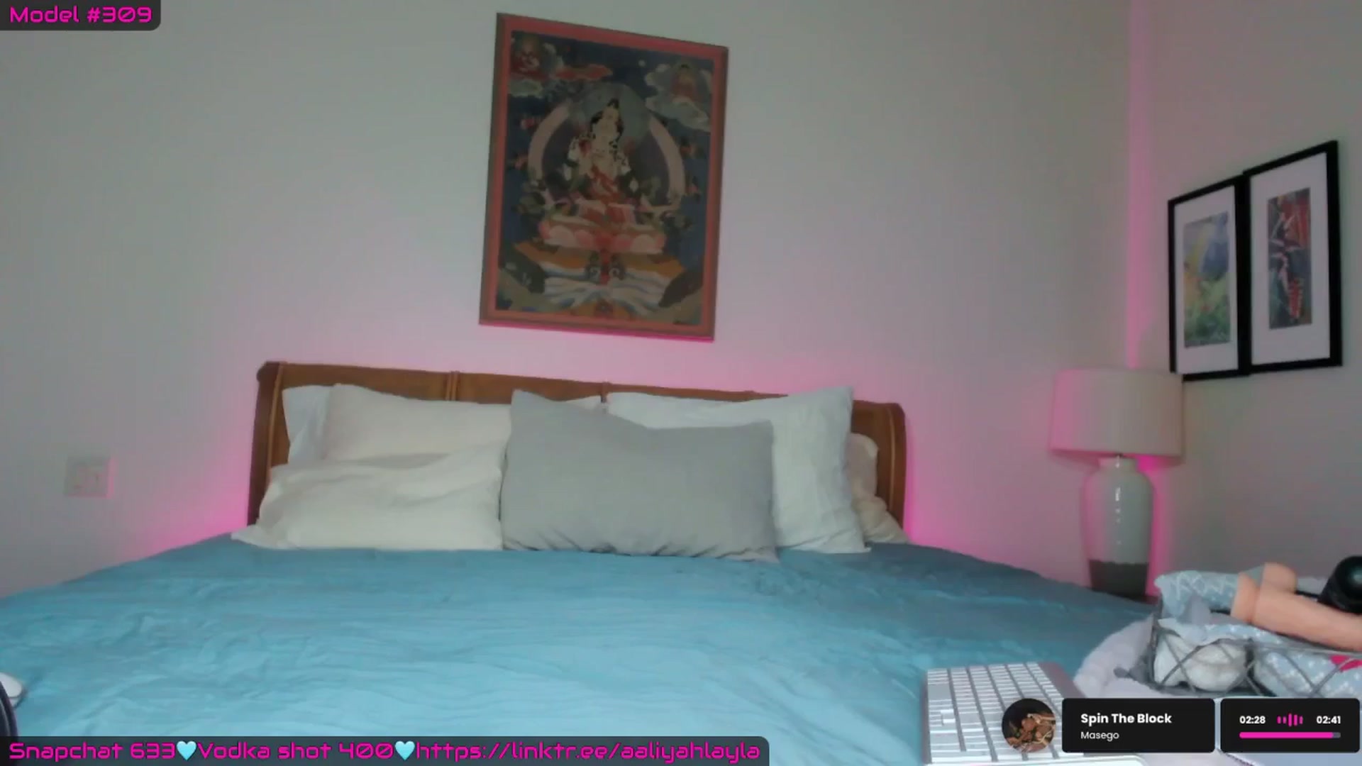 Gallery image thumbnail from AaliyahLayla's myfreecams stream on, 01/23/2026, 07:27 image 13 of 20