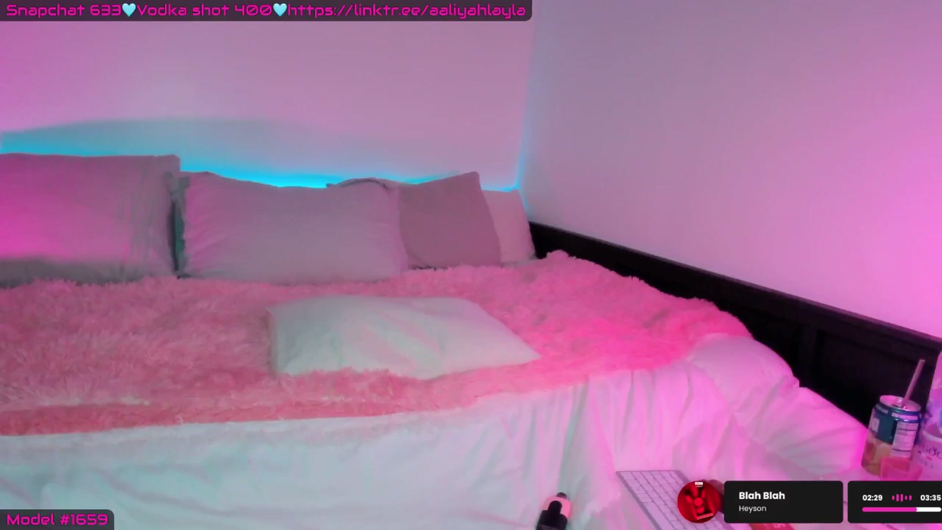Gallery image thumbnail from AaliyahLayla's myfreecams stream on, 03/11/2026, 09:12 image 2 of 20