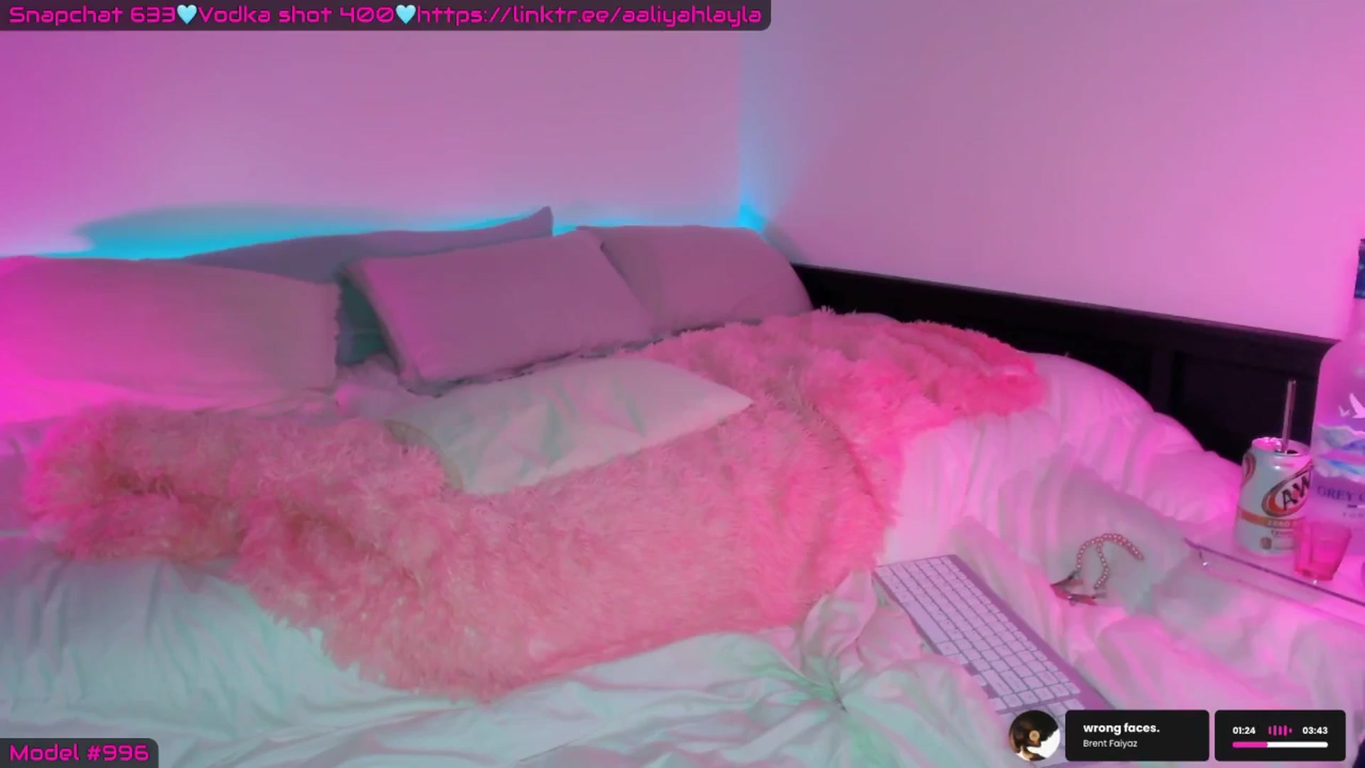 Gallery image thumbnail from AaliyahLayla's myfreecams stream on, 03/18/2026, 10:28 image 6 of 20