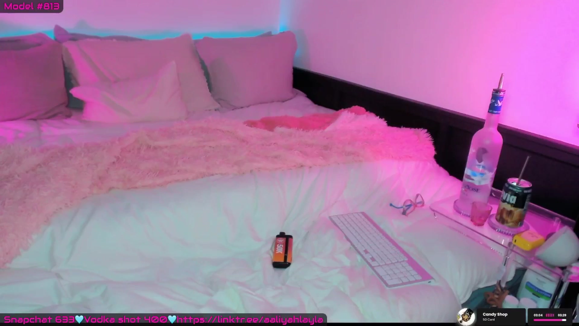 Gallery image thumbnail from AaliyahLayla's myfreecams stream on, 04/14/2026, 11:18 image 16 of 20