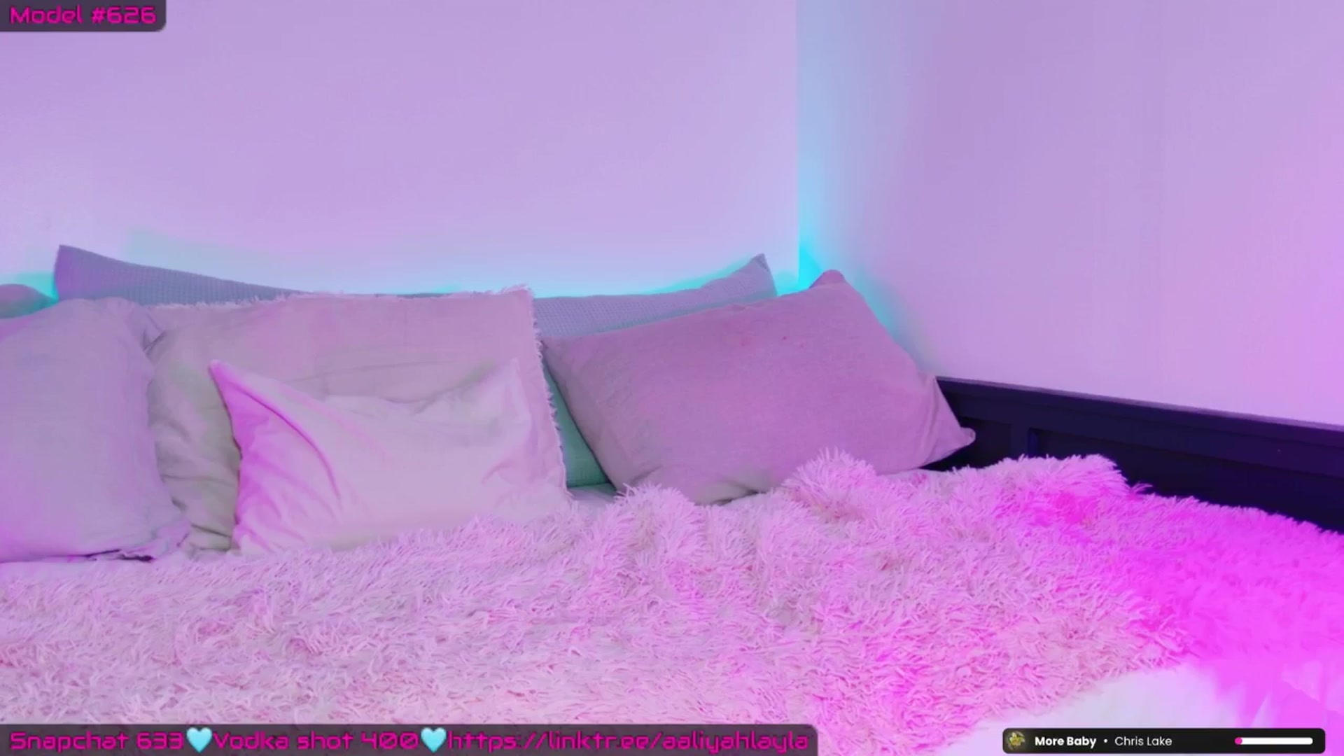 Gallery image thumbnail from AaliyahLayla's myfreecams stream on, 04/26/2026, 10:38 image 5 of 20