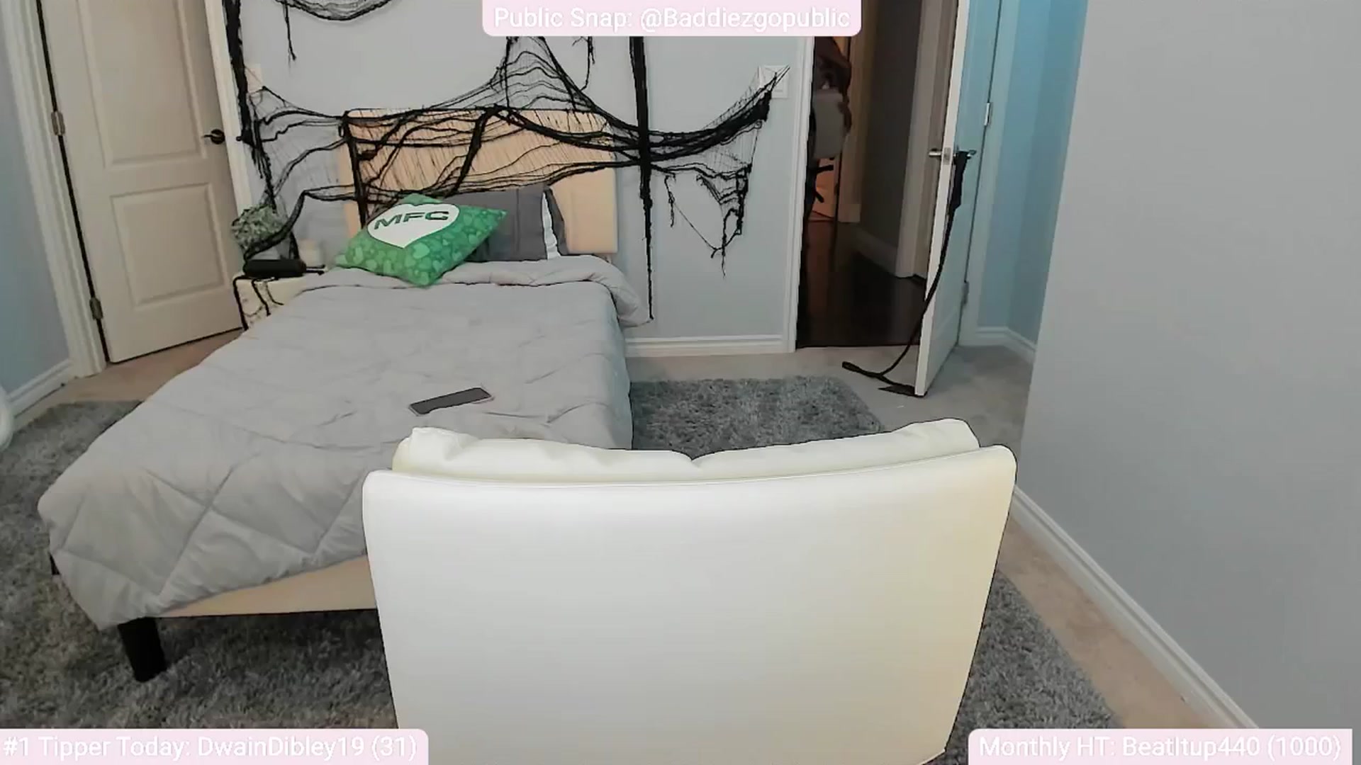 Gallery image thumbnail from AaliyahRosee's myfreecams stream on, 10/27/2024, 08:03 image 4 of 20