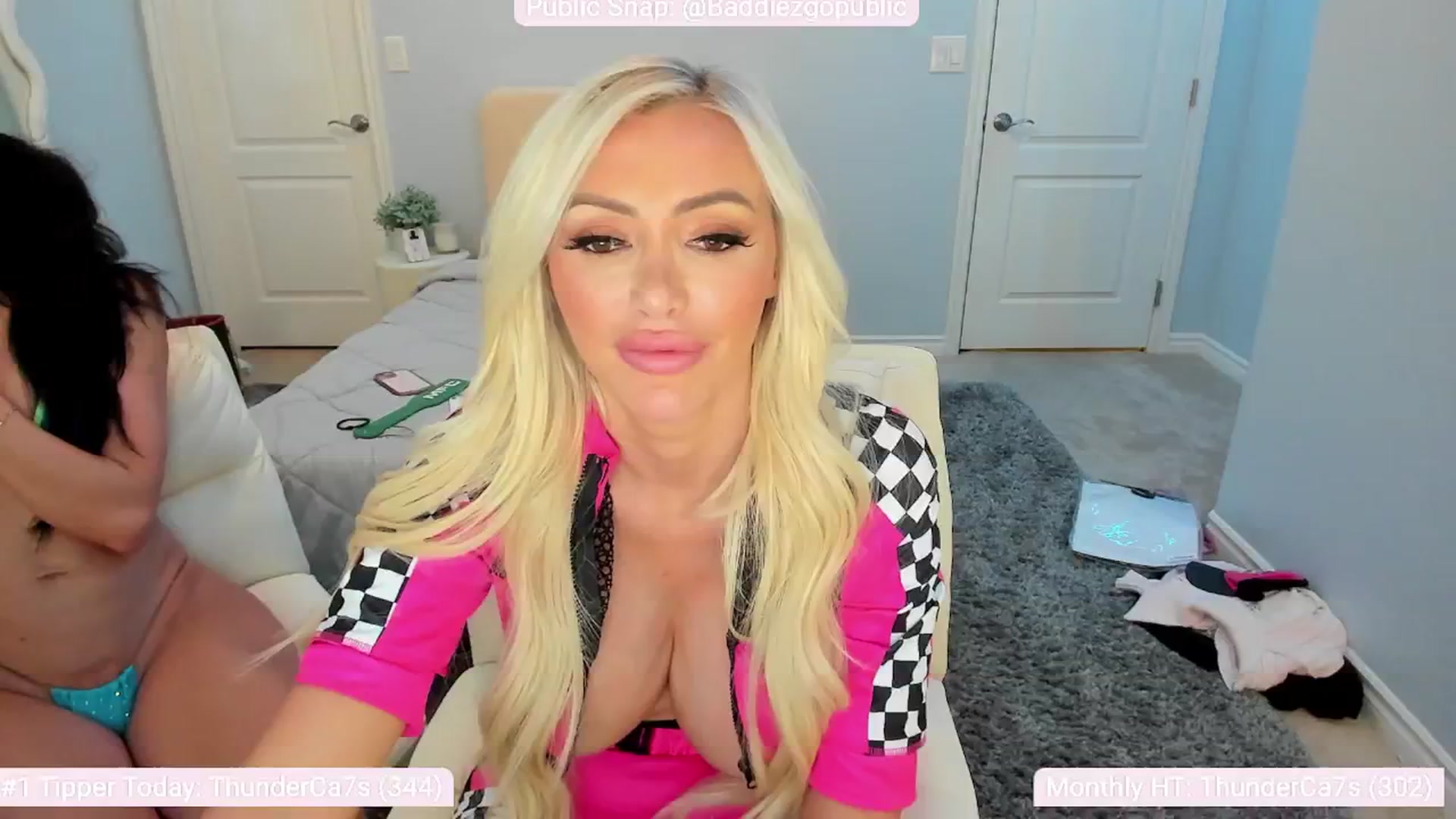 Gallery image thumbnail from AaliyahRosee's myfreecams stream on, 11/06/2024, 06:43 image 6 of 20