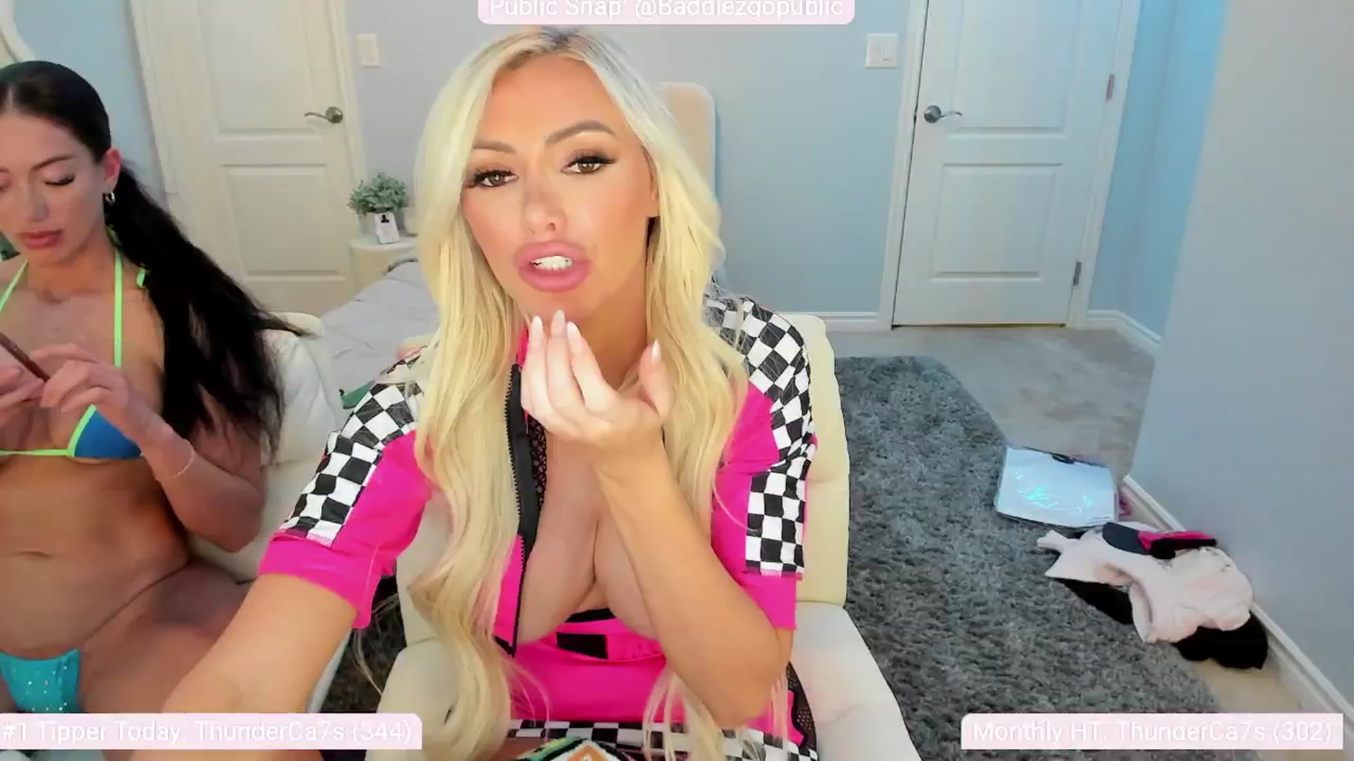 Gallery image thumbnail from AaliyahRosee's myfreecams stream on, 11/06/2024, 06:43 image 3 of 20