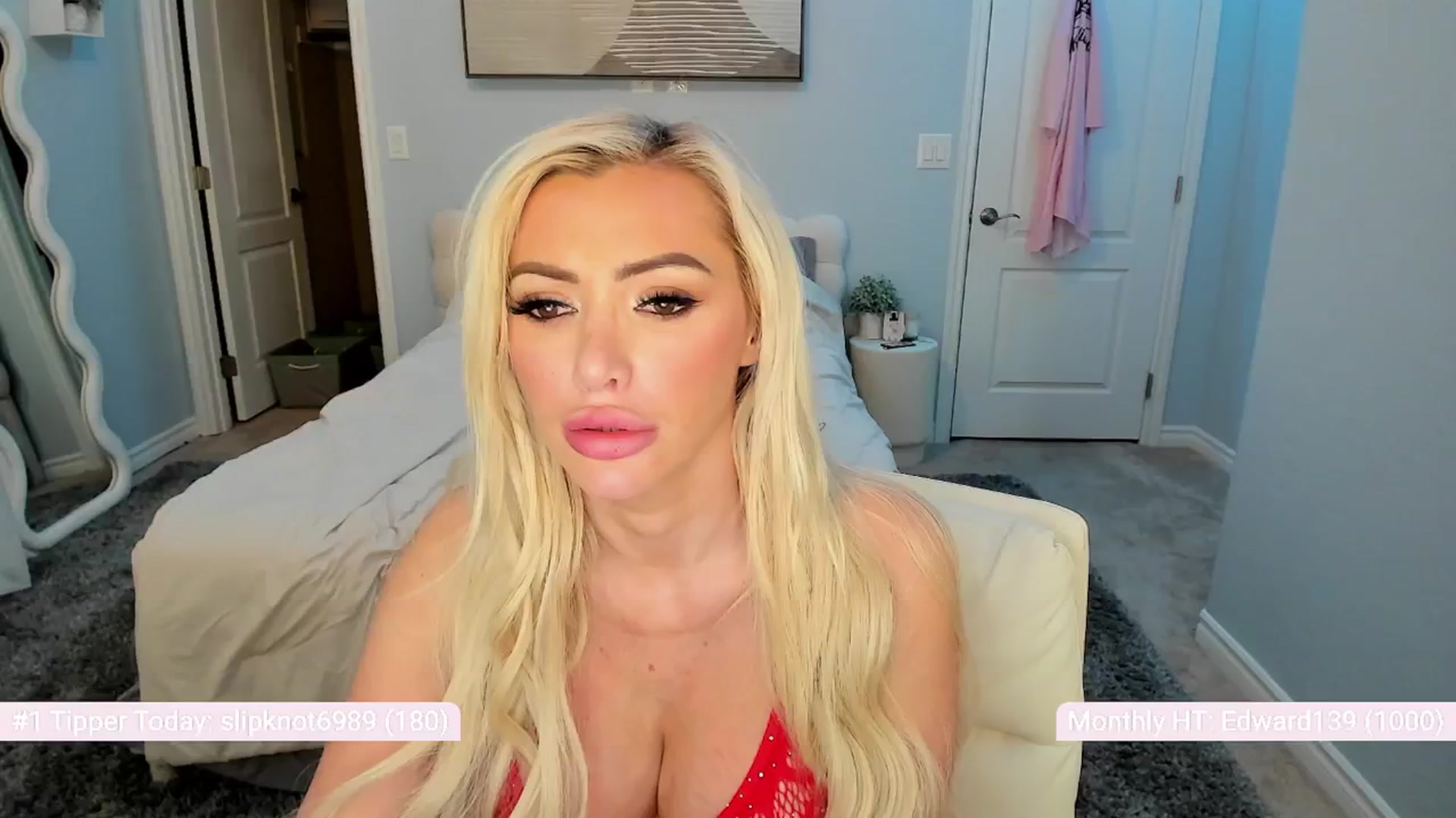 Gallery image thumbnail from AaliyahRosee's myfreecams stream on, 11/20/2024, 05:55 image 1 of 20