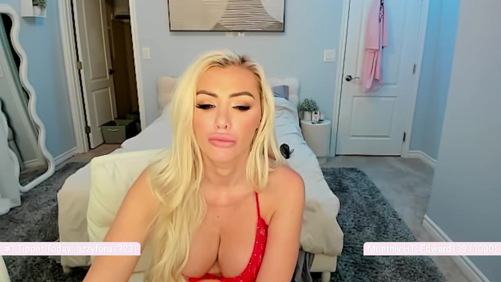 Gallery image thumbnail from AaliyahRosee's myfreecams stream on, 11/20/2024, 06:38 image 12 of 20