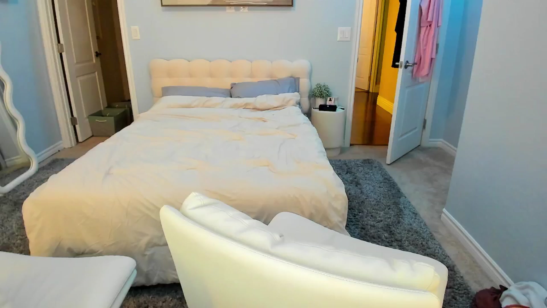 Gallery image thumbnail from AaliyahRosee's myfreecams stream on, 11/26/2024, 08:19 image 4 of 20