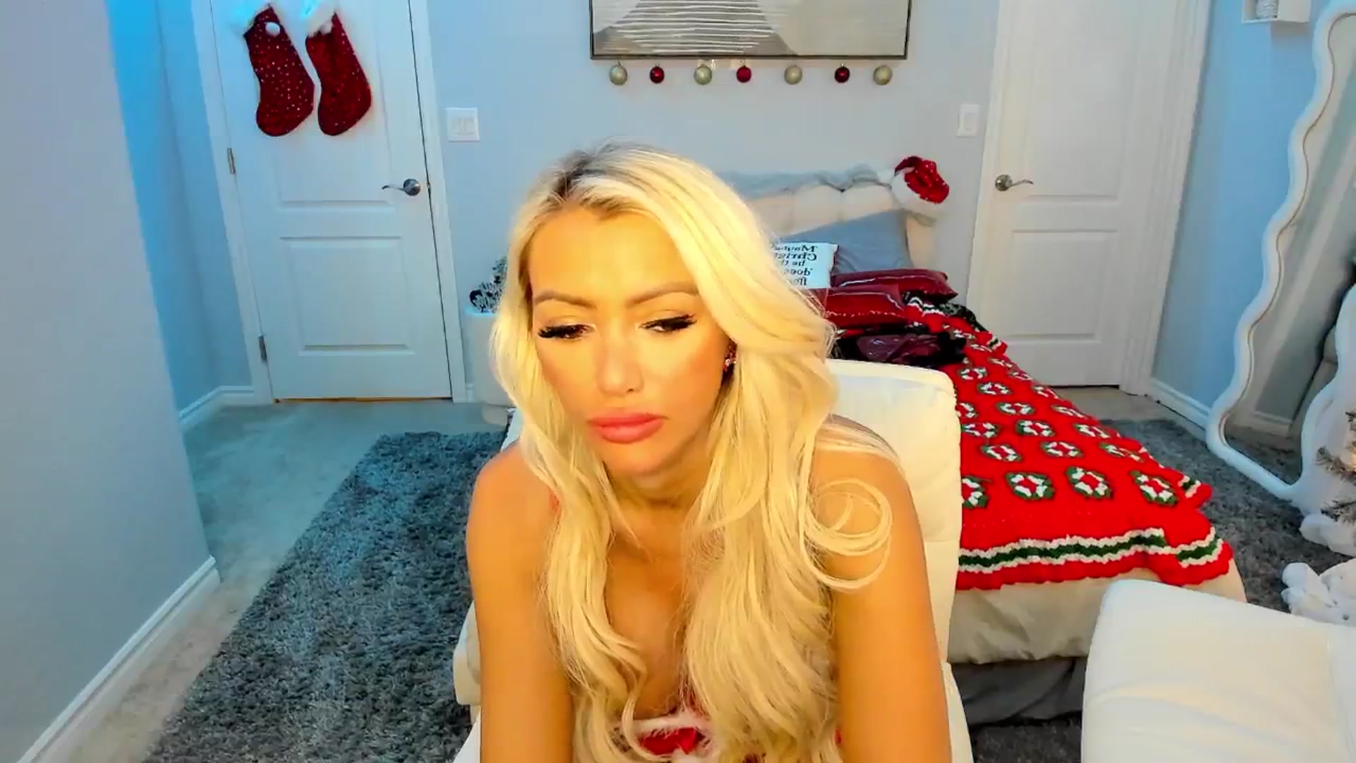 Gallery image thumbnail from AaliyahRosee's myfreecams stream on, 12/07/2024, 07:35 image 13 of 20